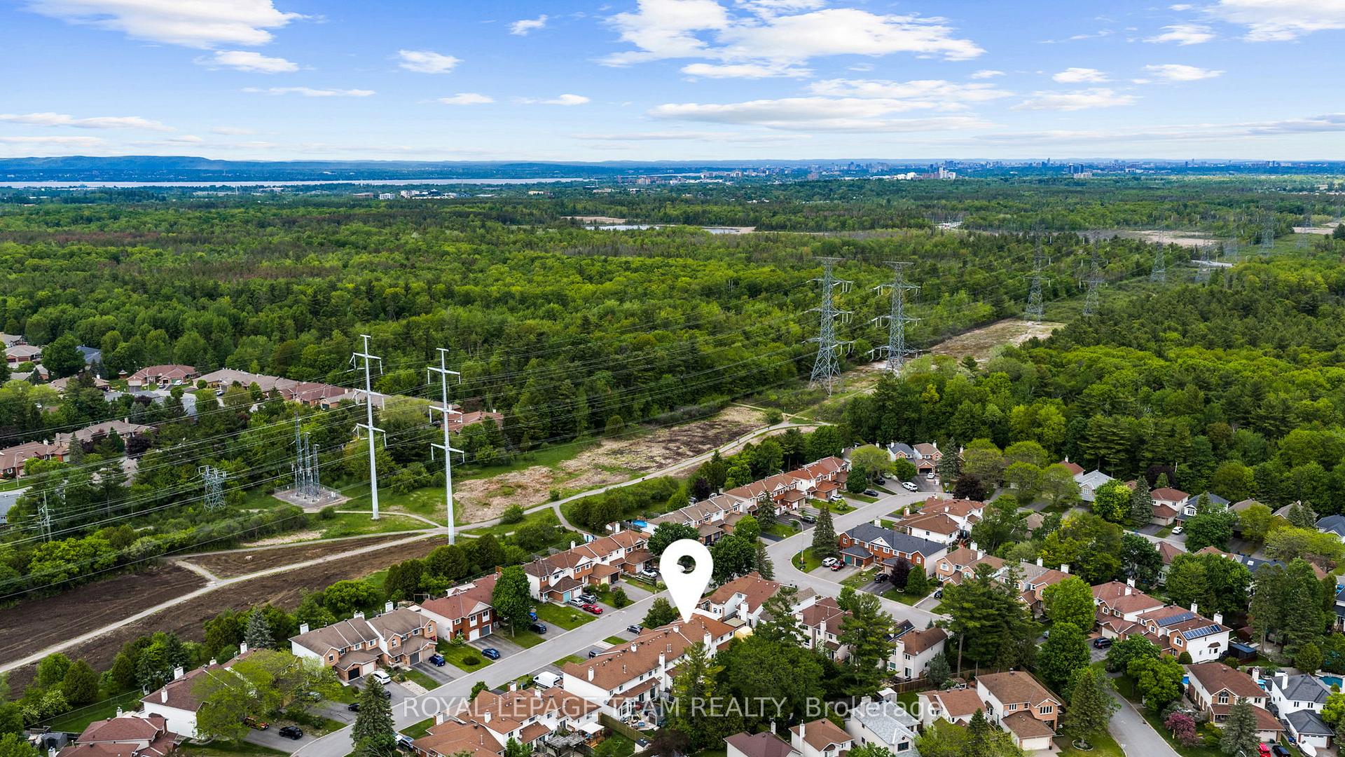 Photo 48 of 50 Springcreek Crescent, Ottawa, Kanata - Bridlewood — HOMEH