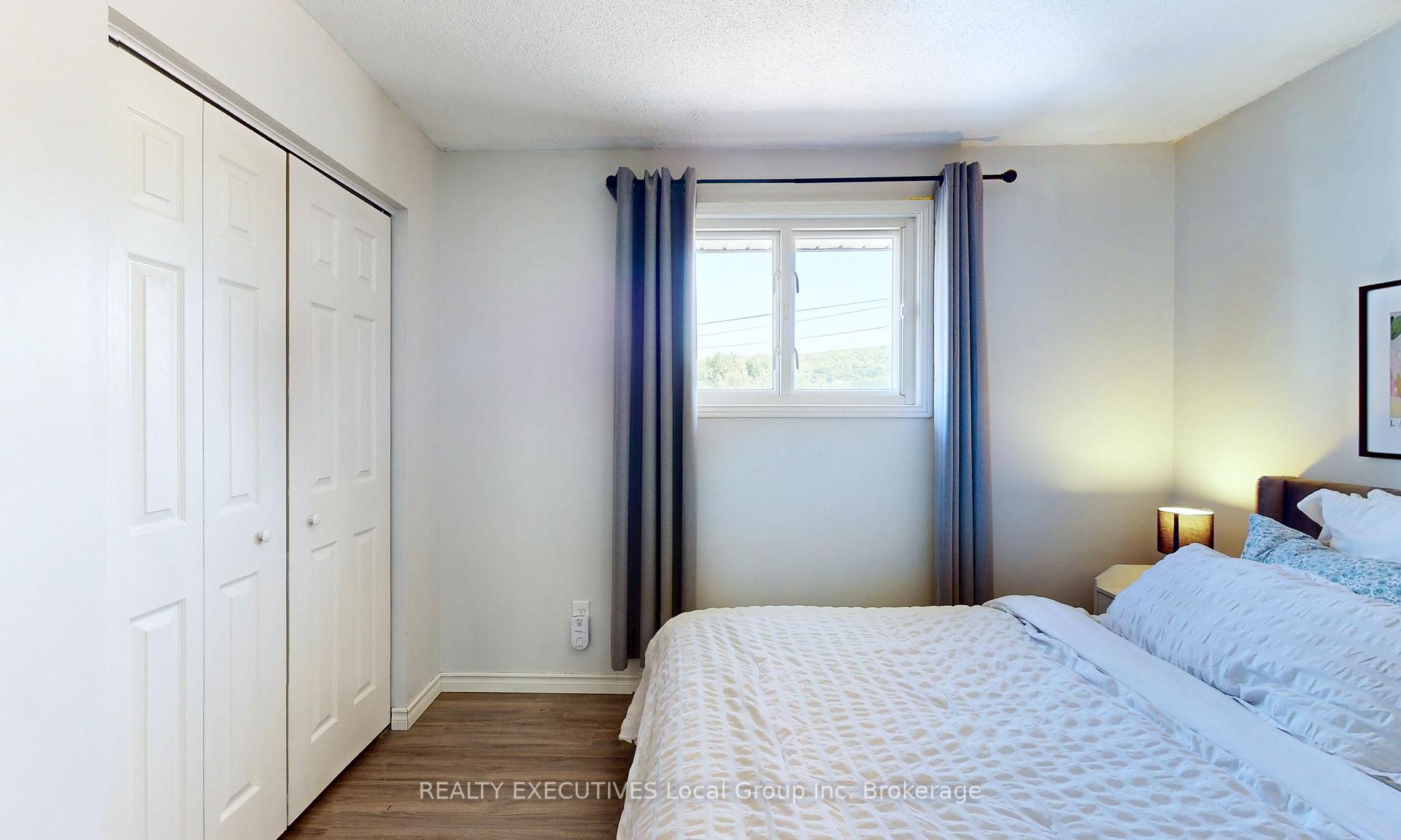 Photo 14 of 190 Wickstead Avenue, North Bay, Birchaven — HOMEH