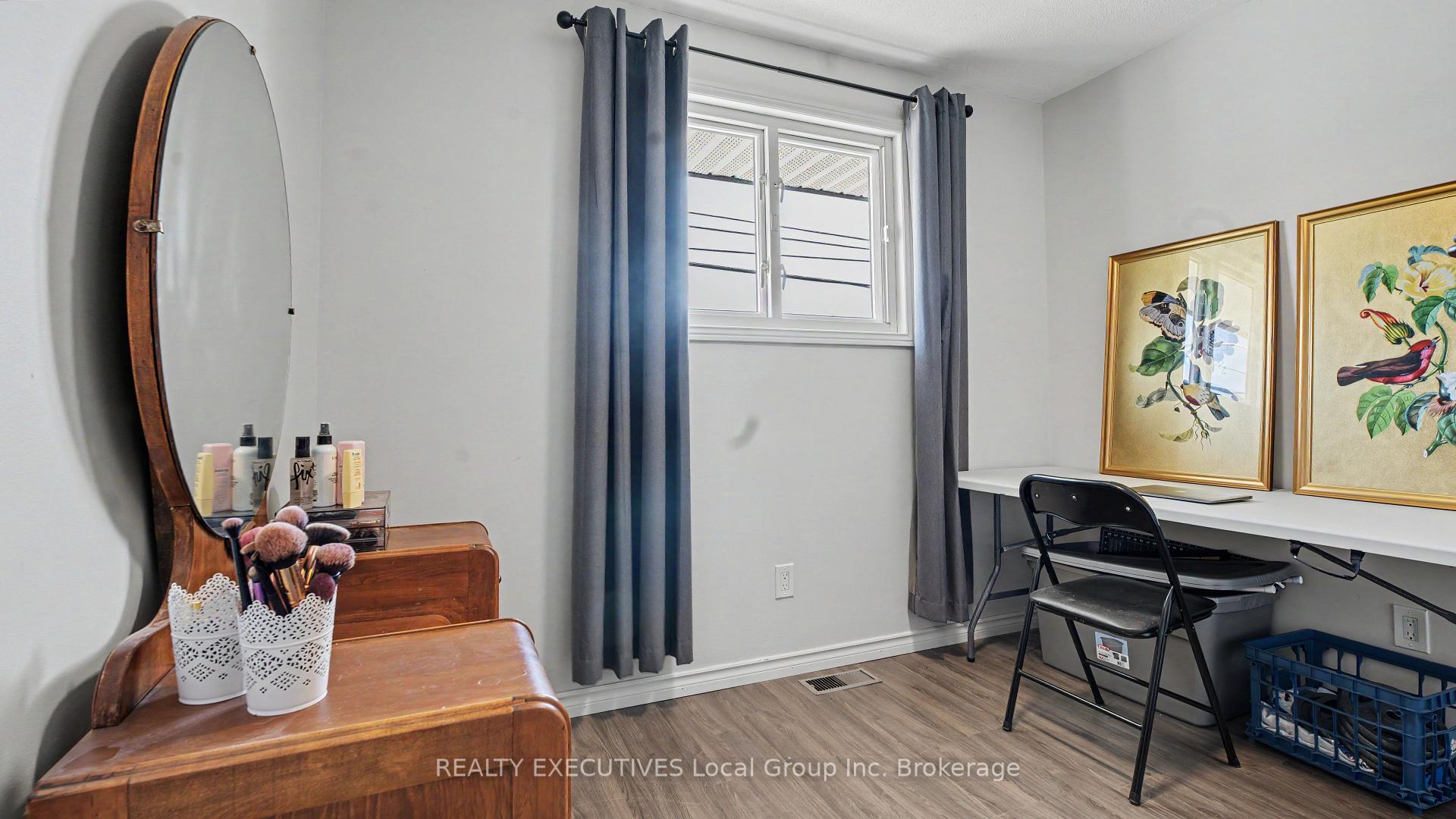 Photo 18 of 190 Wickstead Avenue, North Bay, Birchaven — HOMEH