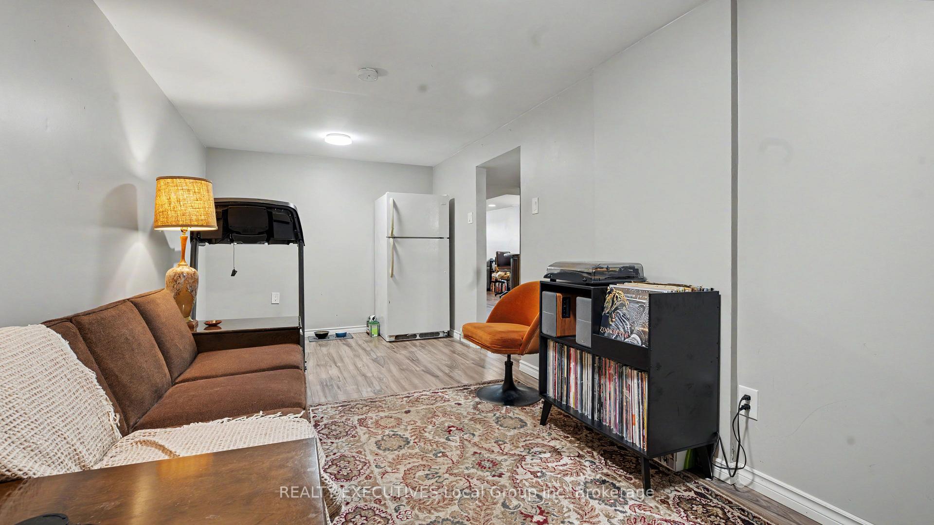 Photo 29 of 190 Wickstead Avenue, North Bay, Birchaven — HOMEH