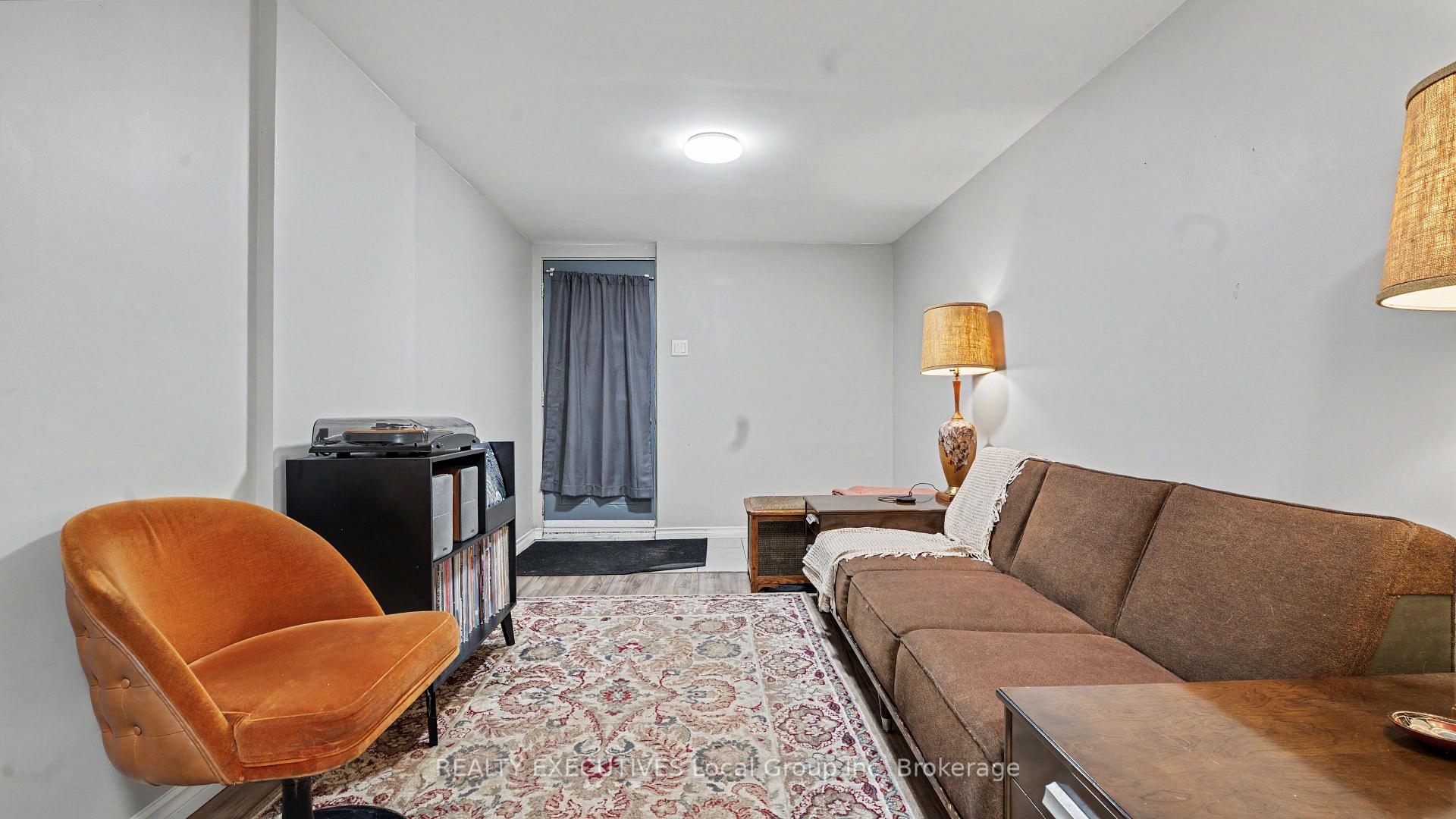 Photo 30 of 190 Wickstead Avenue, North Bay, Birchaven — HOMEH