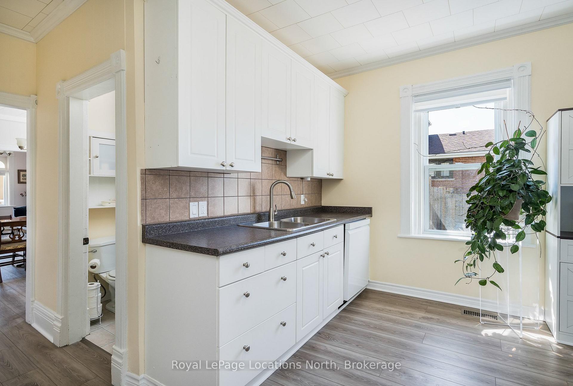 Photo 12 of 317 Second Street, Collingwood — HOMEH