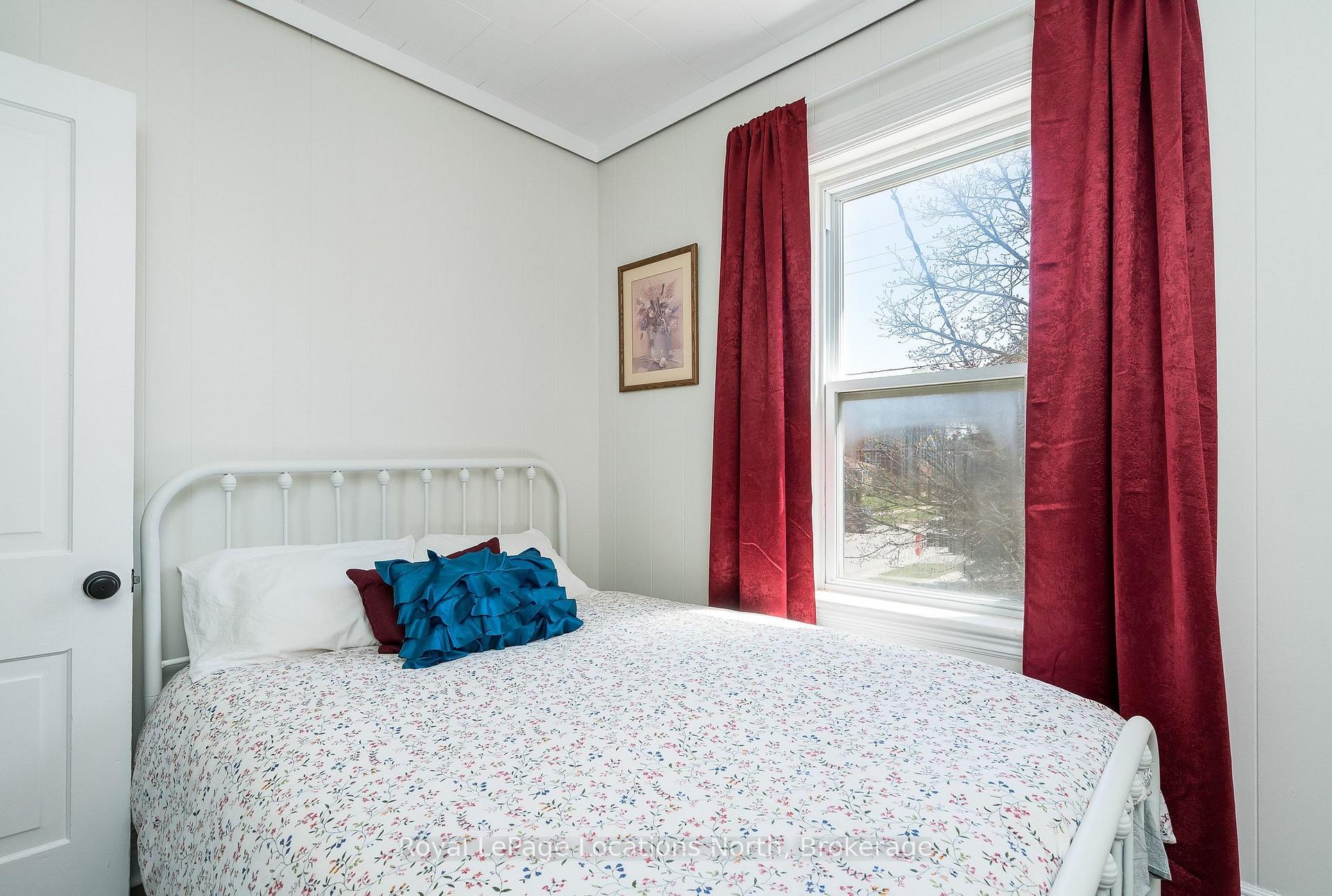 Photo 20 of 317 Second Street, Collingwood — HOMEH