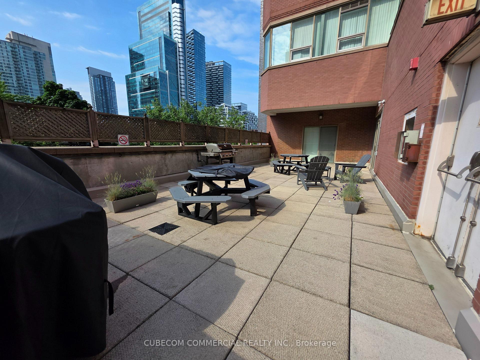 Photo 14 of Unit 304, 393 King Street W, Toronto, Waterfront Communities — HOMEH