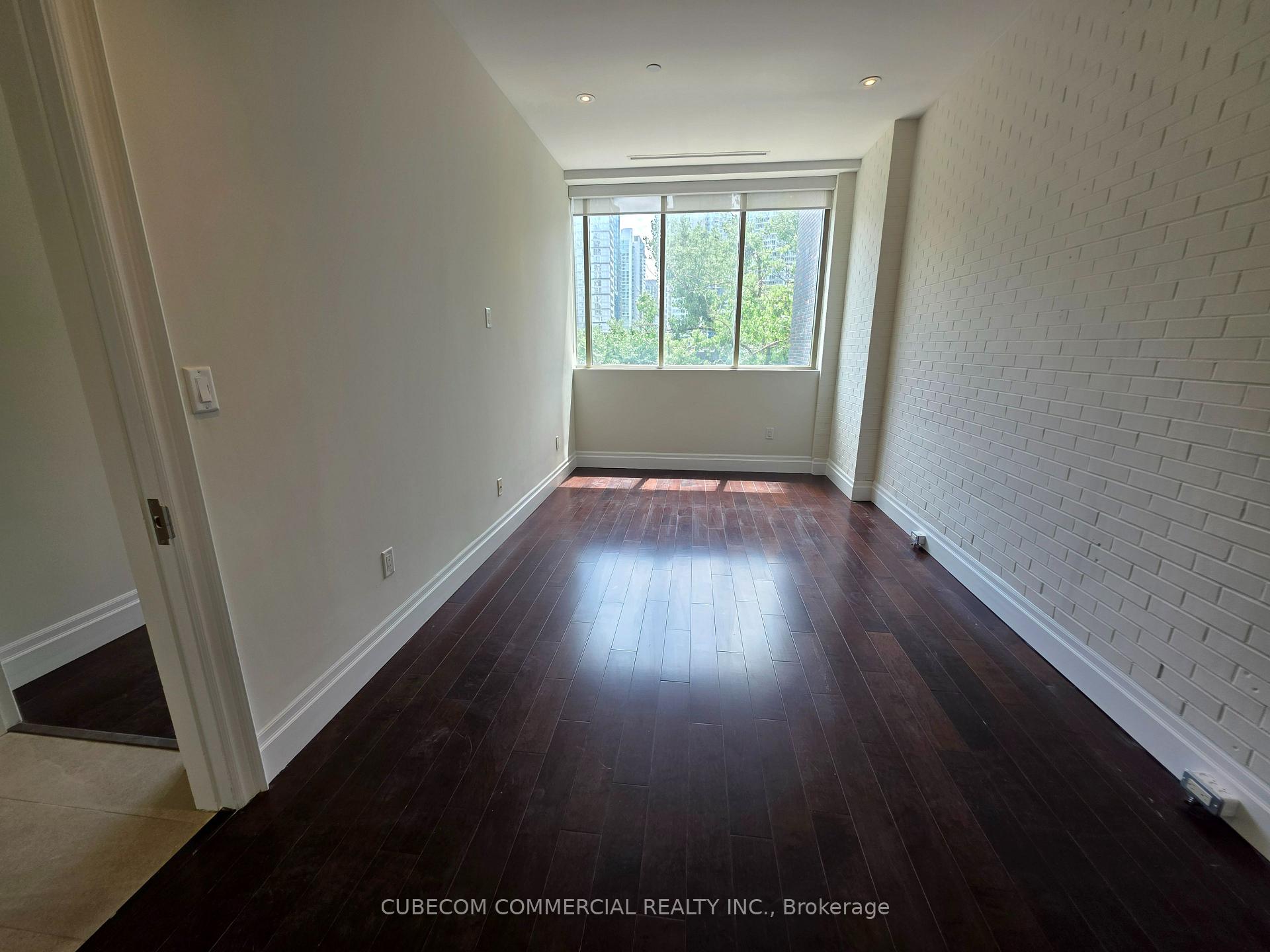 Photo 20 of Unit 304, 393 King Street W, Toronto, Waterfront Communities — HOMEH