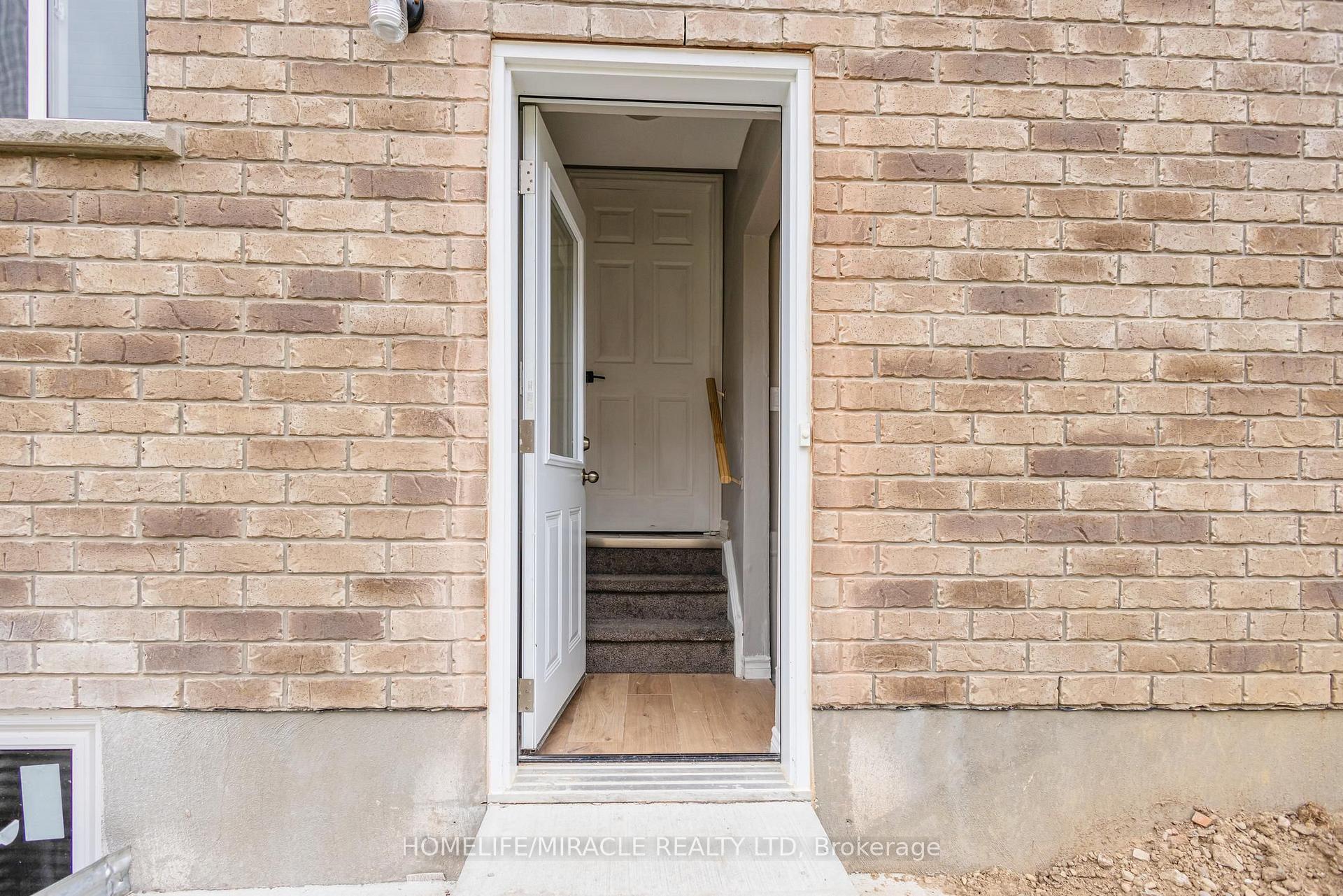 Photo 27 of 417 Rivertrail Avenue, Kitchener, Idlewood/Lackner Woods — HOMEH