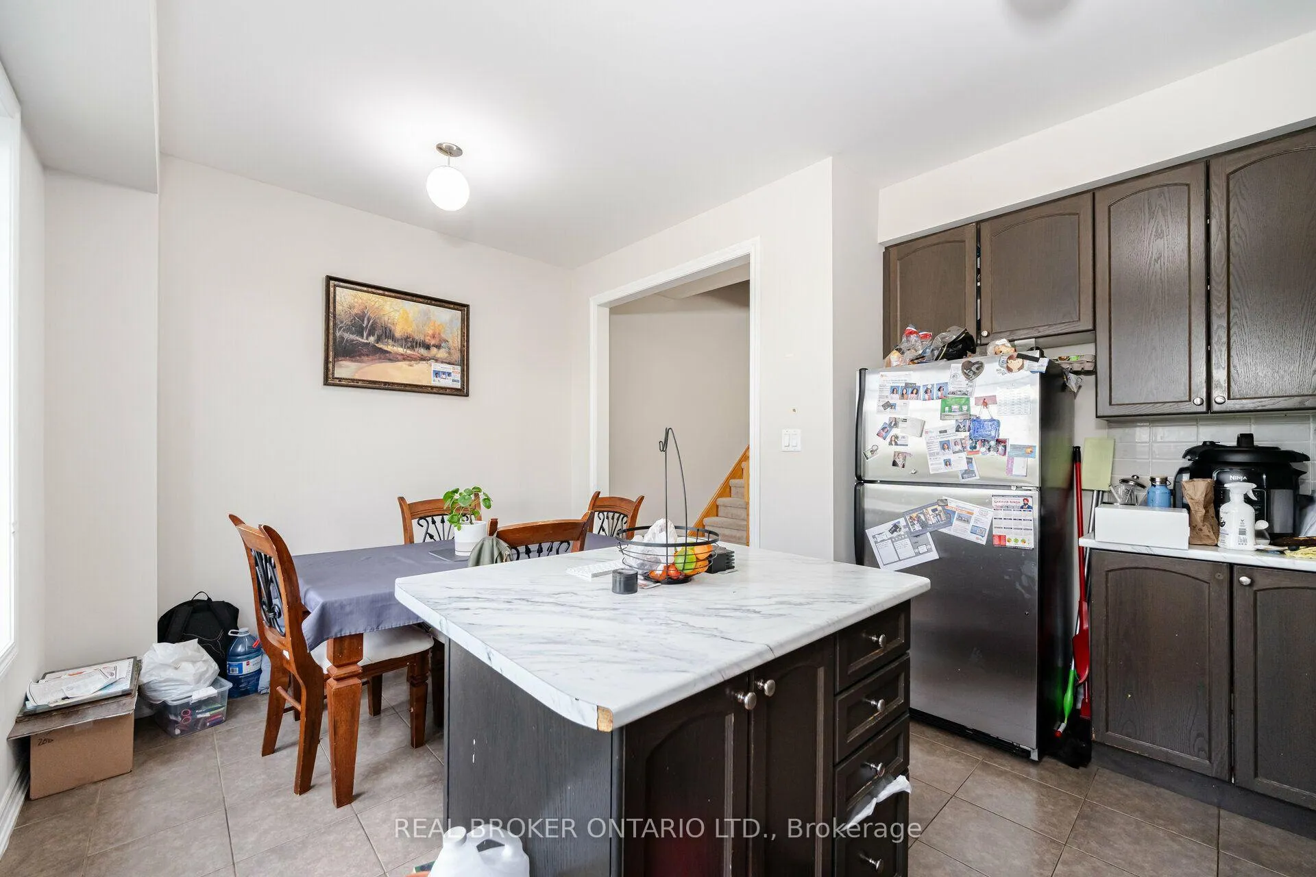 Photo 7 of 50 Magdalene Crescent, Brampton, Heart Lake East — HOMEH