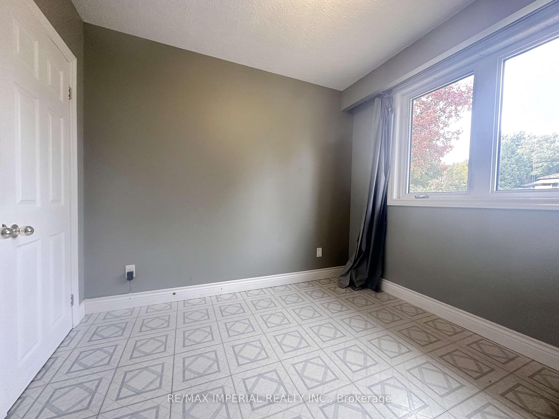 Photo 10 of 1765 Appleview Road, Pickering, Dunbarton — HOMEH
