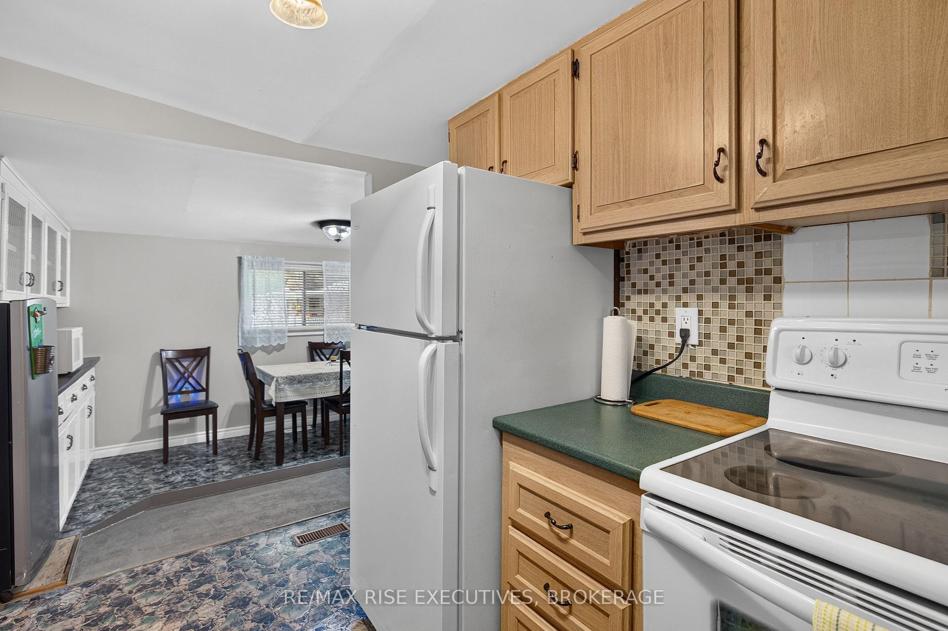 Photo 13 of 18 Wentworth Drive, Kingston, Rideau — HOMEH