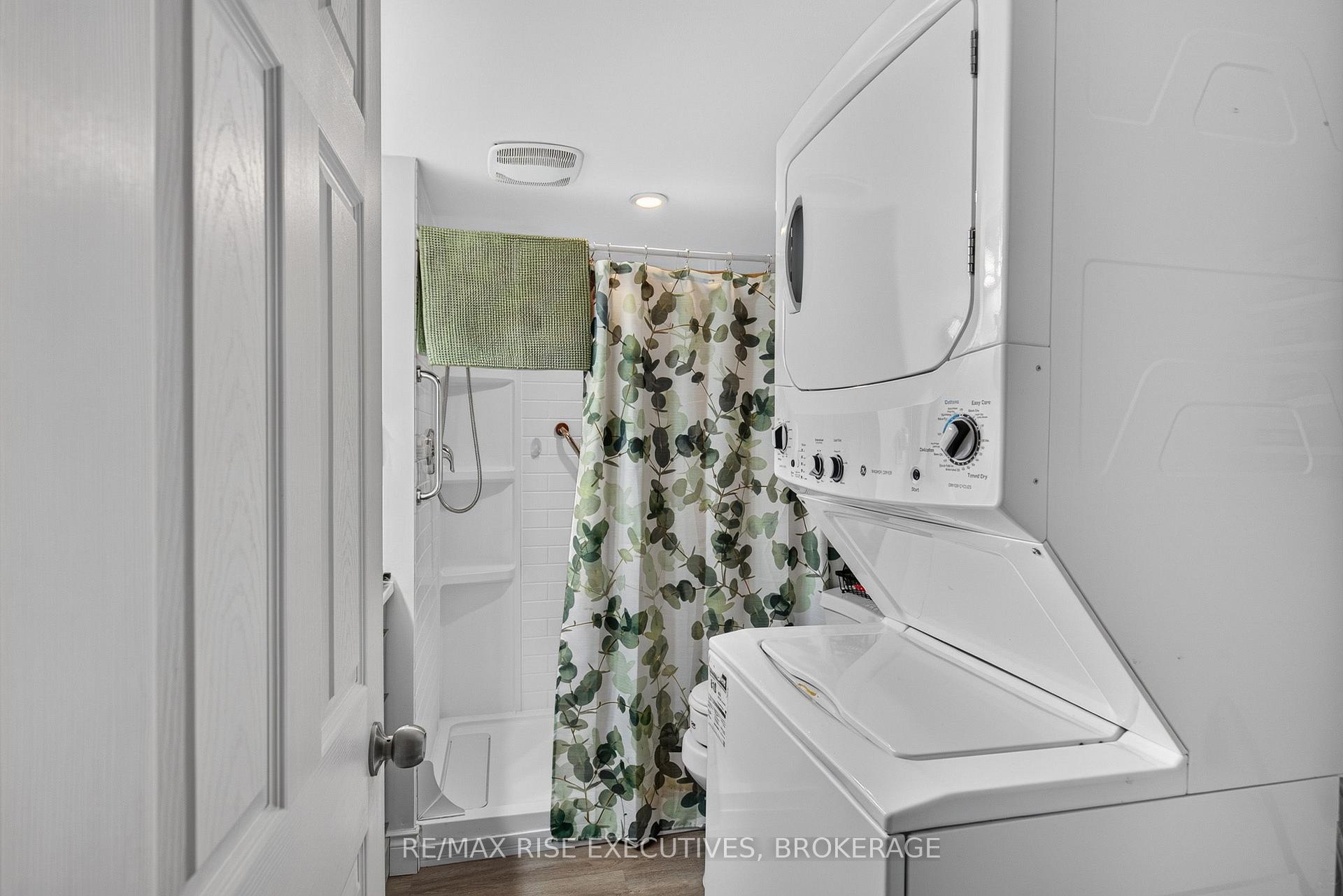 Photo 19 of 18 Wentworth Drive, Kingston, Rideau — HOMEH