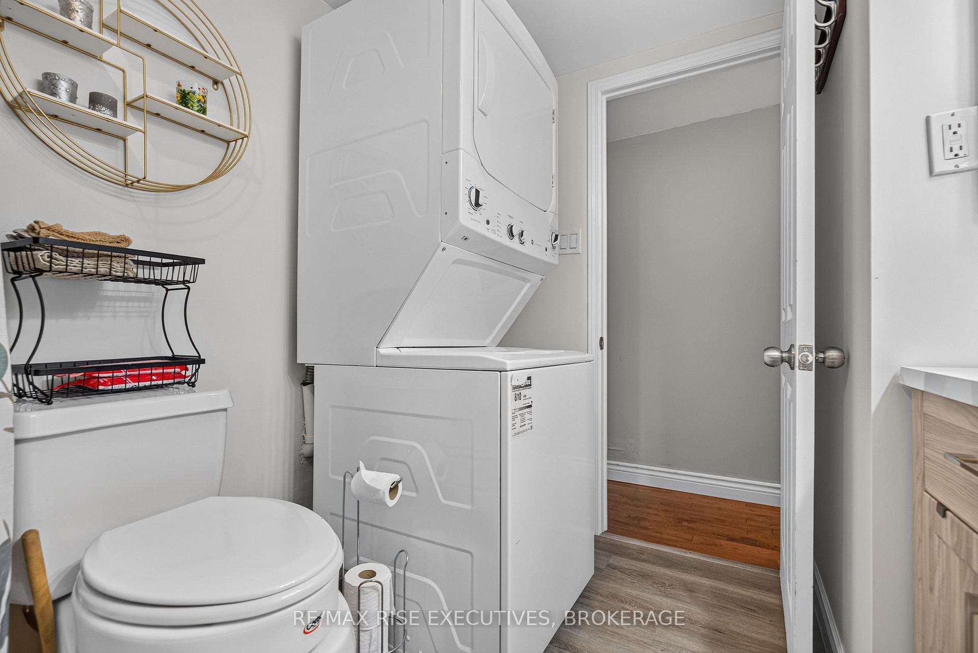 Photo 21 of 18 Wentworth Drive, Kingston, Rideau — HOMEH