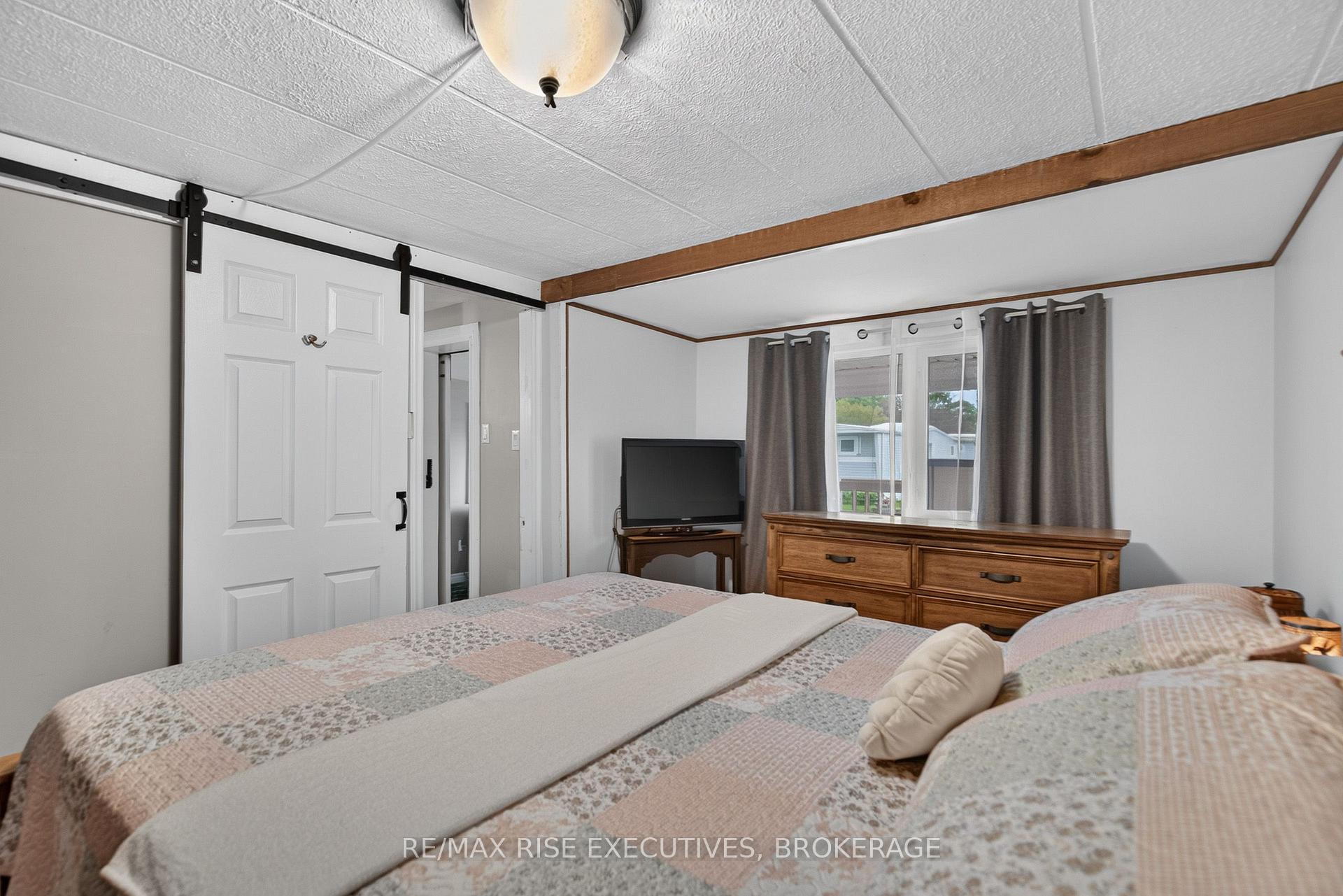 Photo 26 of 18 Wentworth Drive, Kingston, Rideau — HOMEH