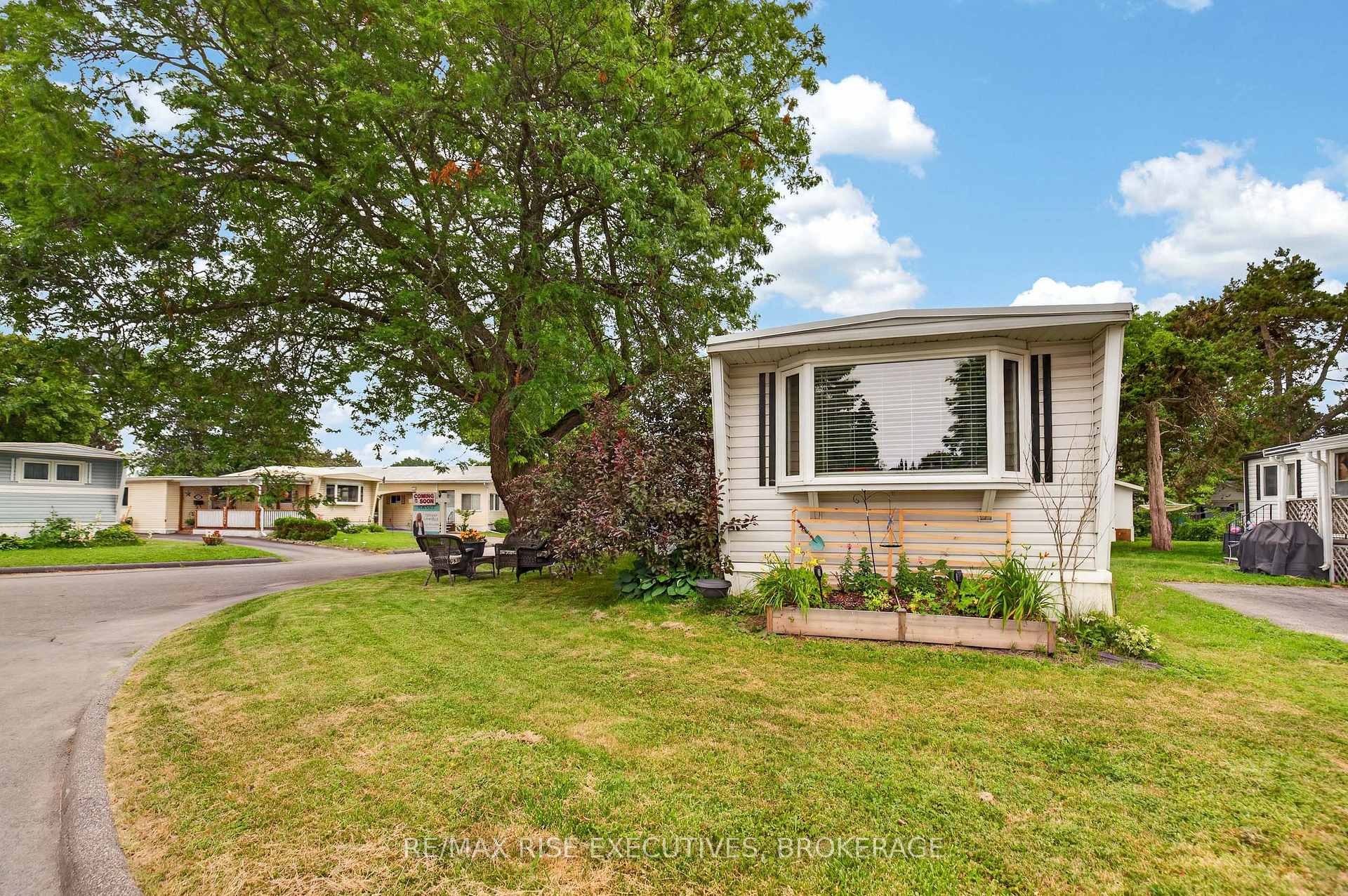 Photo 29 of 18 Wentworth Drive, Kingston, Rideau — HOMEH