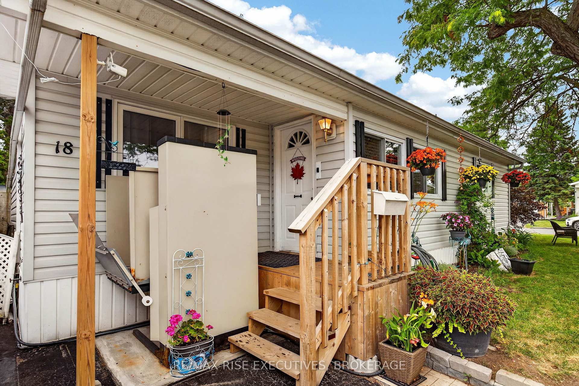 Photo 34 of 18 Wentworth Drive, Kingston, Rideau — HOMEH