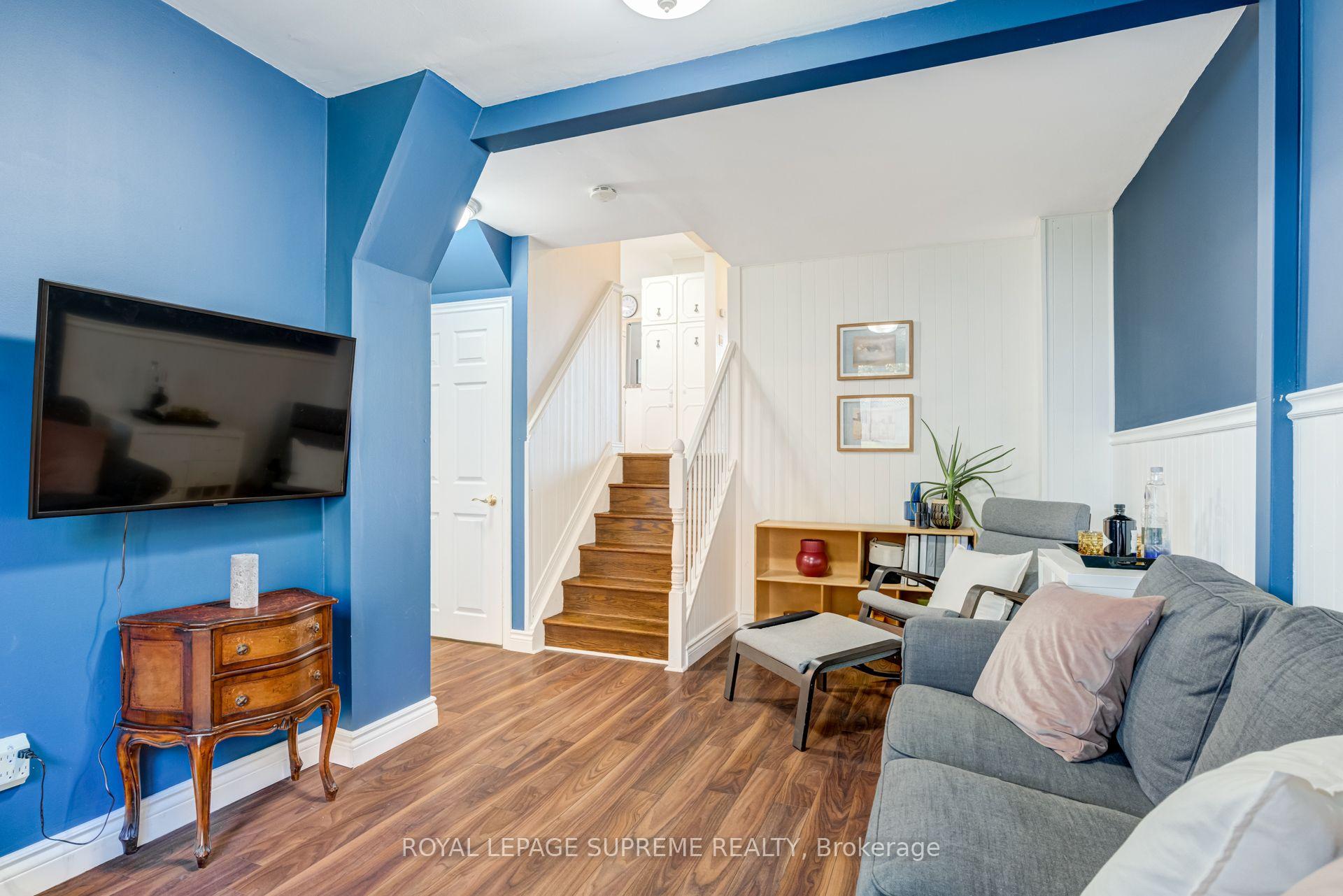 Photo 30 of 19B Hobden Place, Etobicoke, Willowridge-Martingrove-Richview — HOMEH