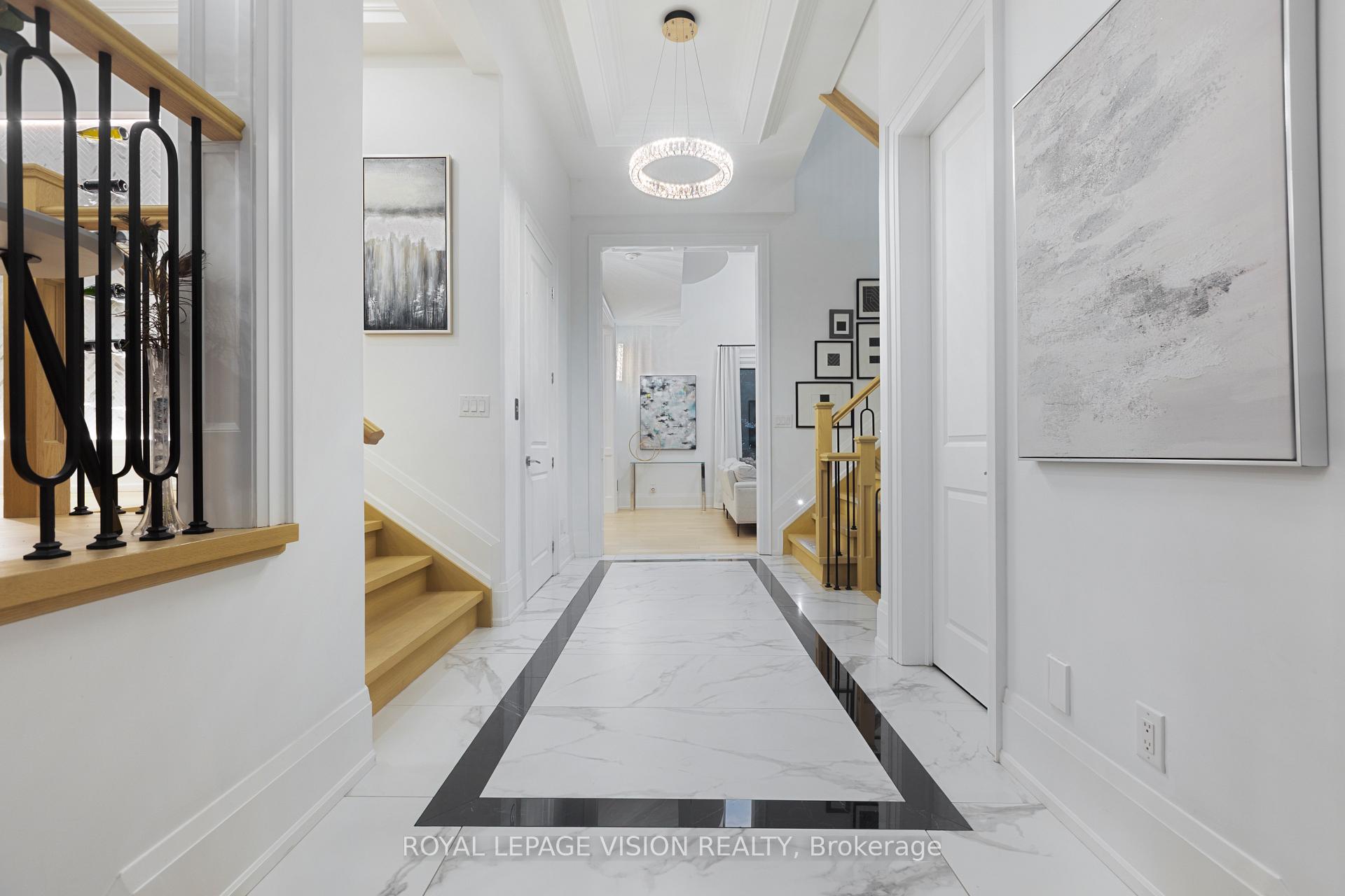 Photo 5 of 732 W Shore Boulevard, Pickering, West Shore — HOMEH