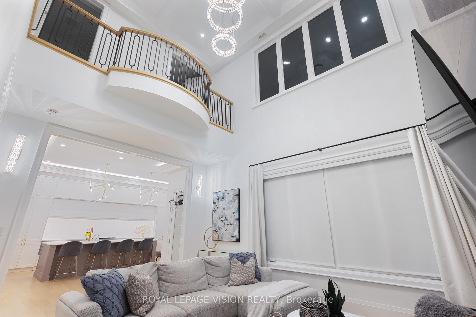 Photo 13 of 732 W Shore Boulevard, Pickering, West Shore — HOMEH