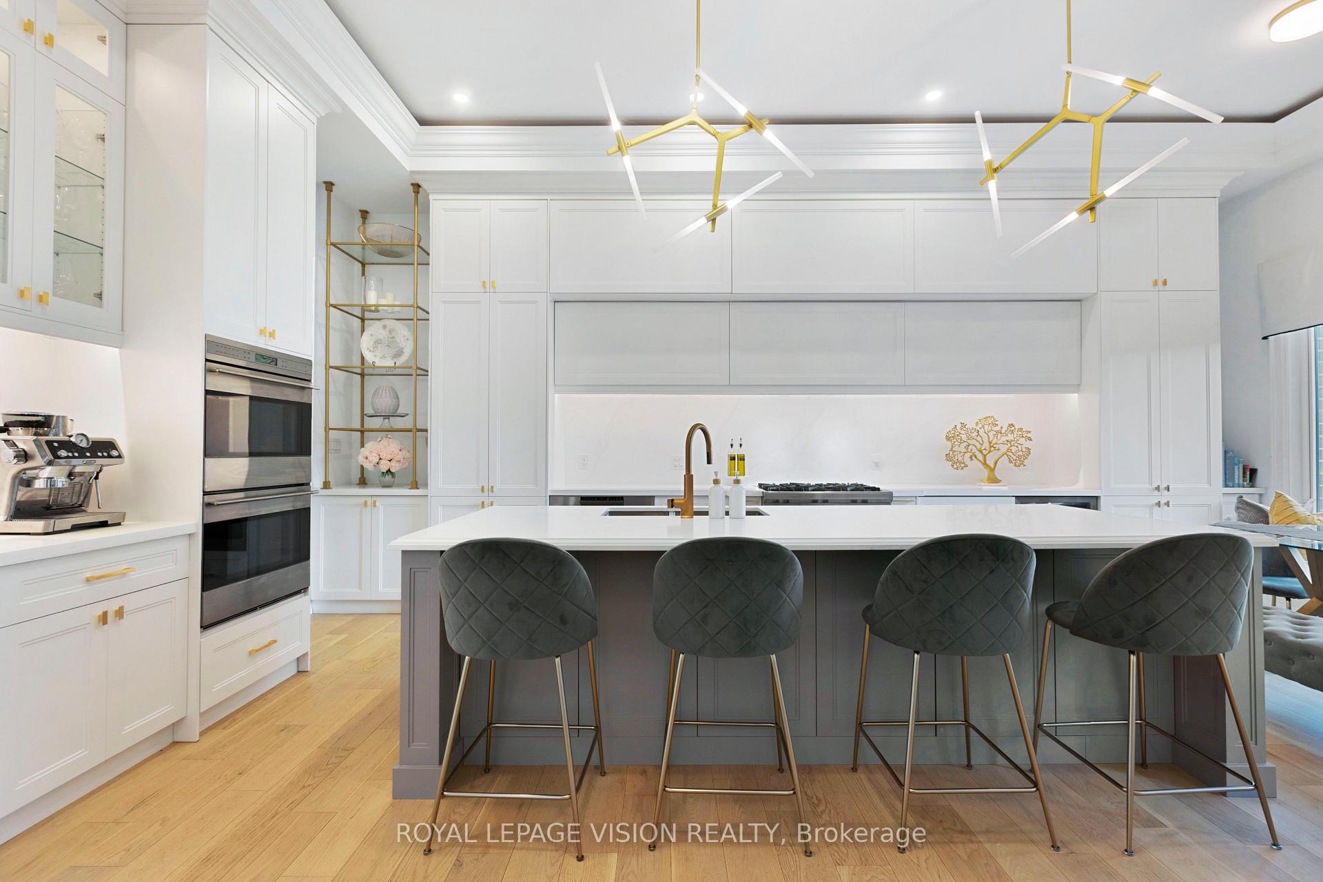 Photo 15 of 732 W Shore Boulevard, Pickering, West Shore — HOMEH