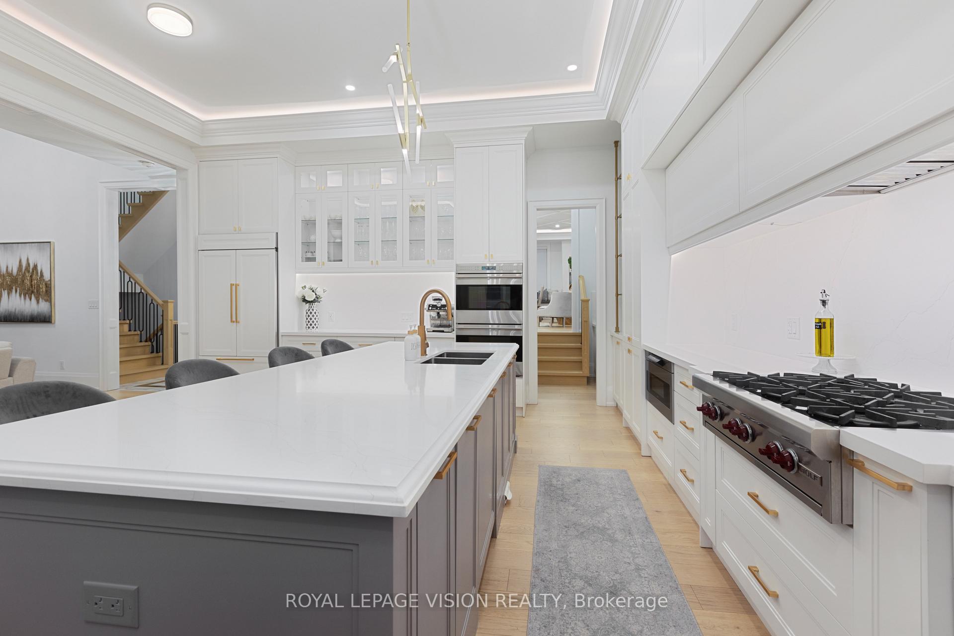Photo 18 of 732 W Shore Boulevard, Pickering, West Shore — HOMEH