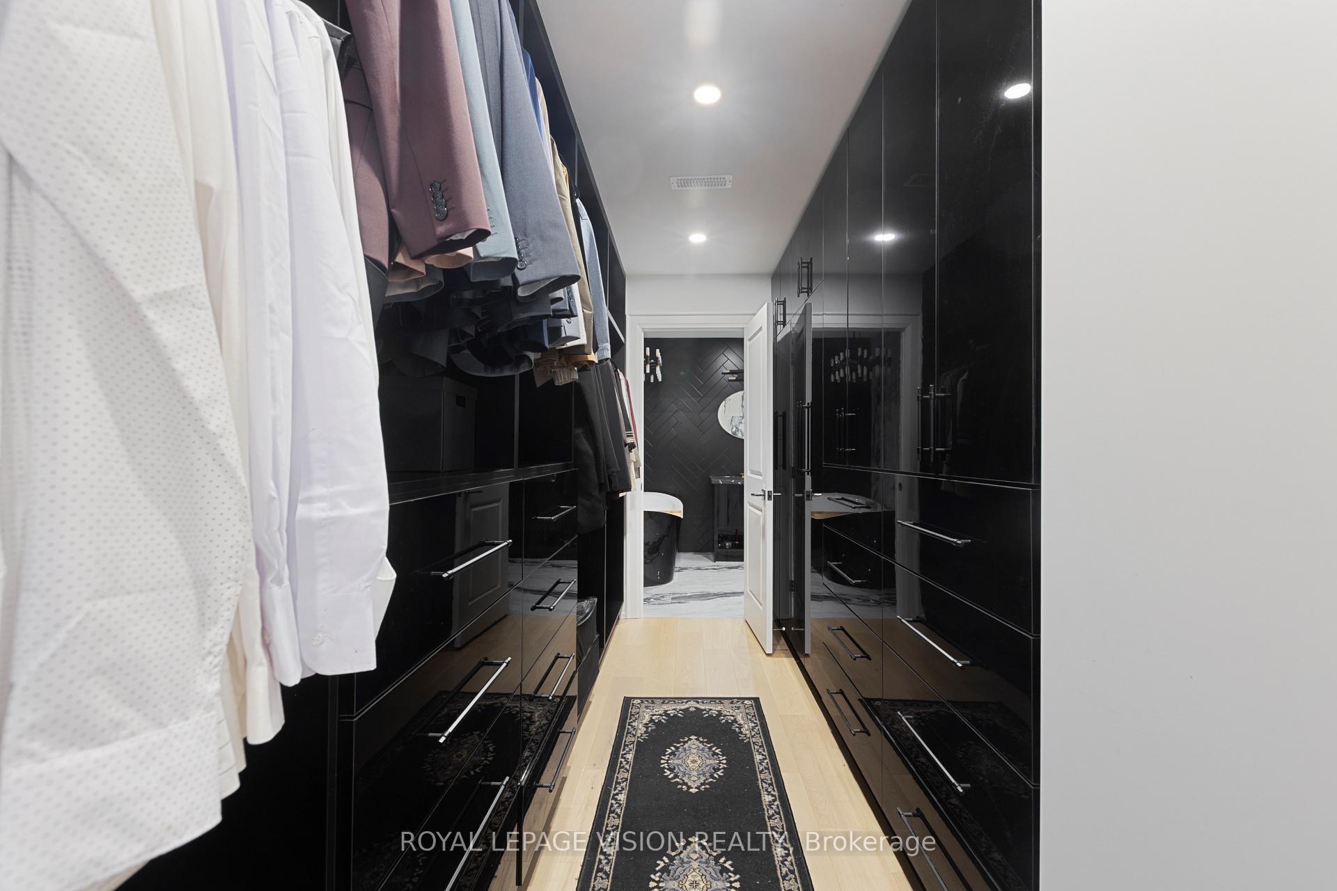 Photo 33 of 732 W Shore Boulevard, Pickering, West Shore — HOMEH
