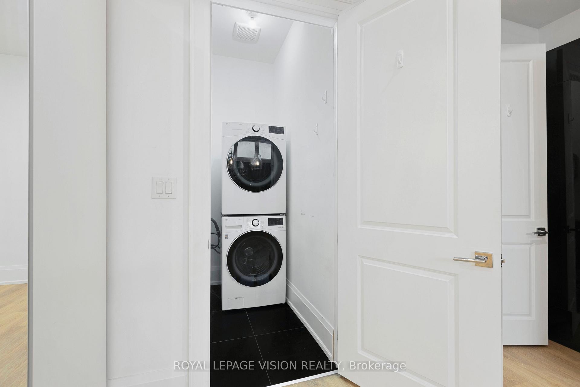 Photo 51 of 732 W Shore Boulevard, Pickering, West Shore — HOMEH