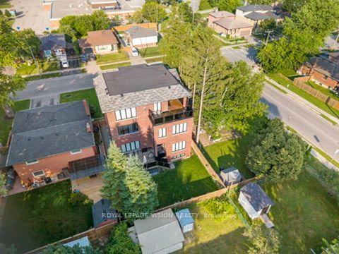 Photo 48 of 732 W Shore Boulevard, Pickering, West Shore — HOMEH