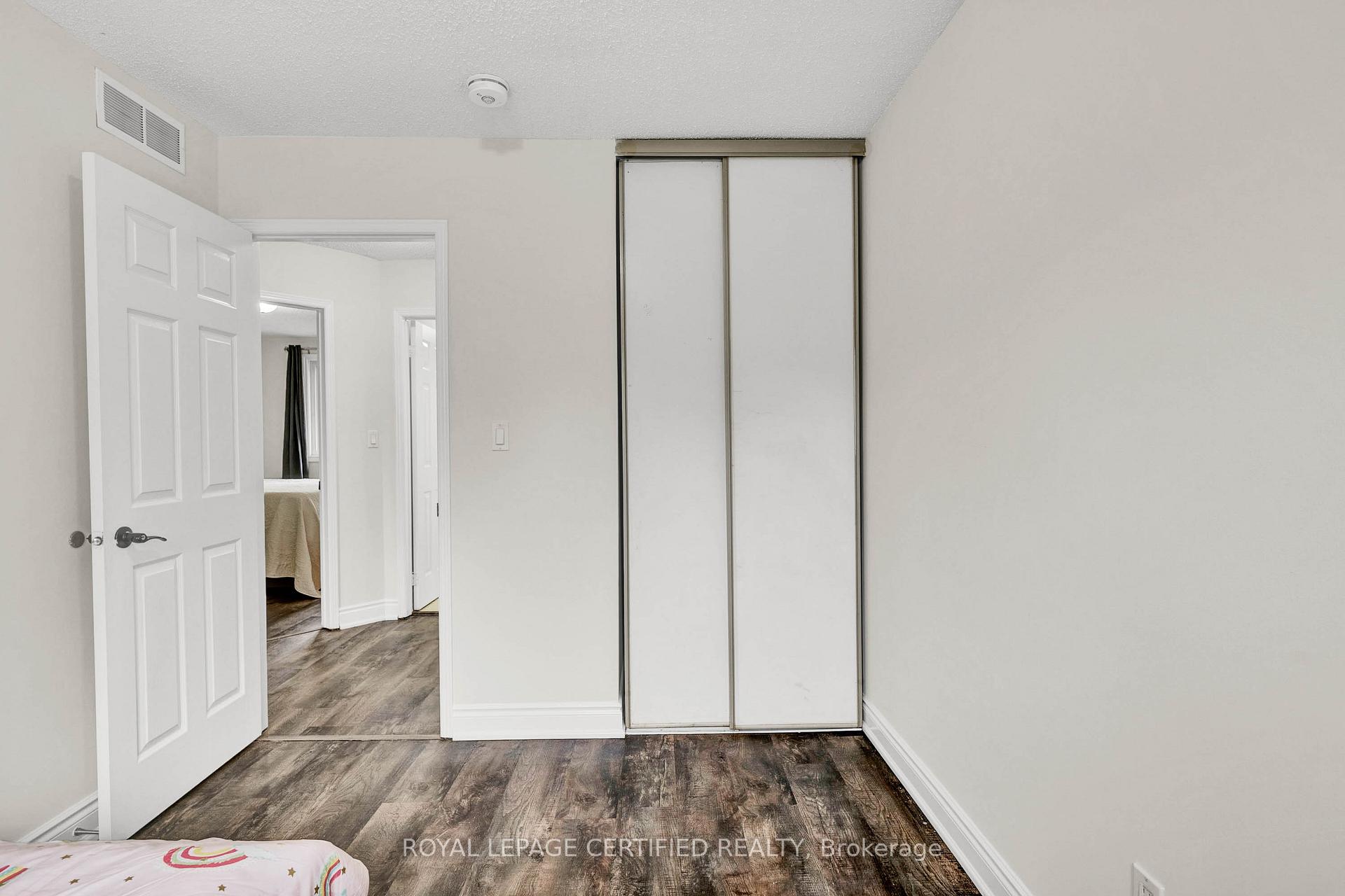 Photo 23 of Unit 21, 302 College Avenue W, Guelph, Dovercliffe Park/Old University — HOMEH