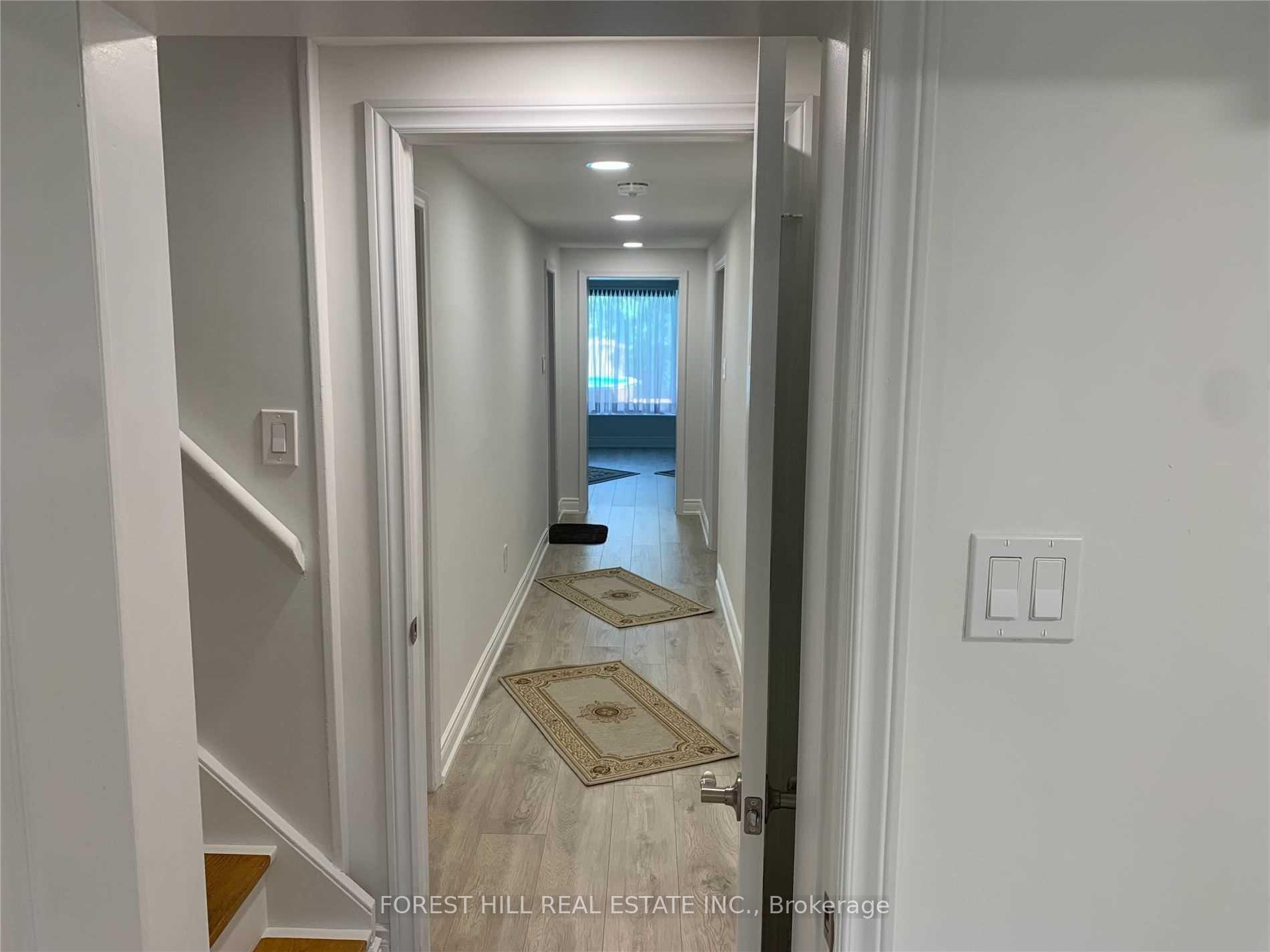 Photo 6 of Unit Bsmt, 100 Grandview Avenue, Markham, Thornhill — HOMEH