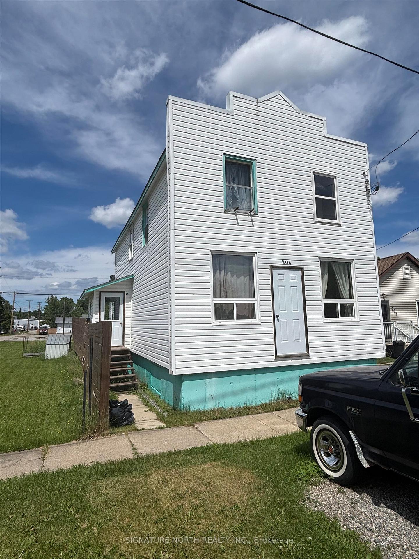 Photo 2 of 204 Mackenzie Ave. W. W, Atikokan — HOMEH