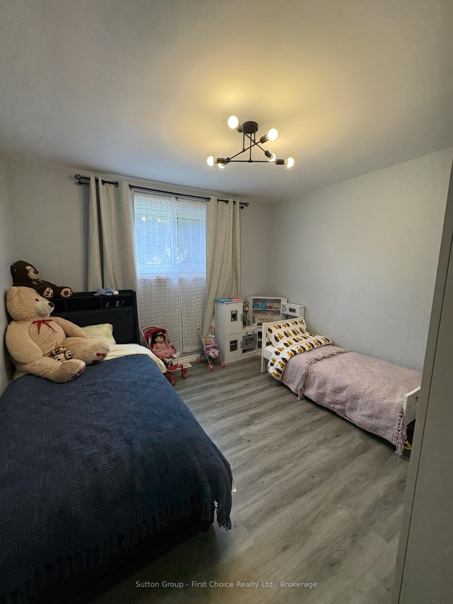 Photo 12 of 106 Sunset Crescent, North Huron, Wingham — HOMEH