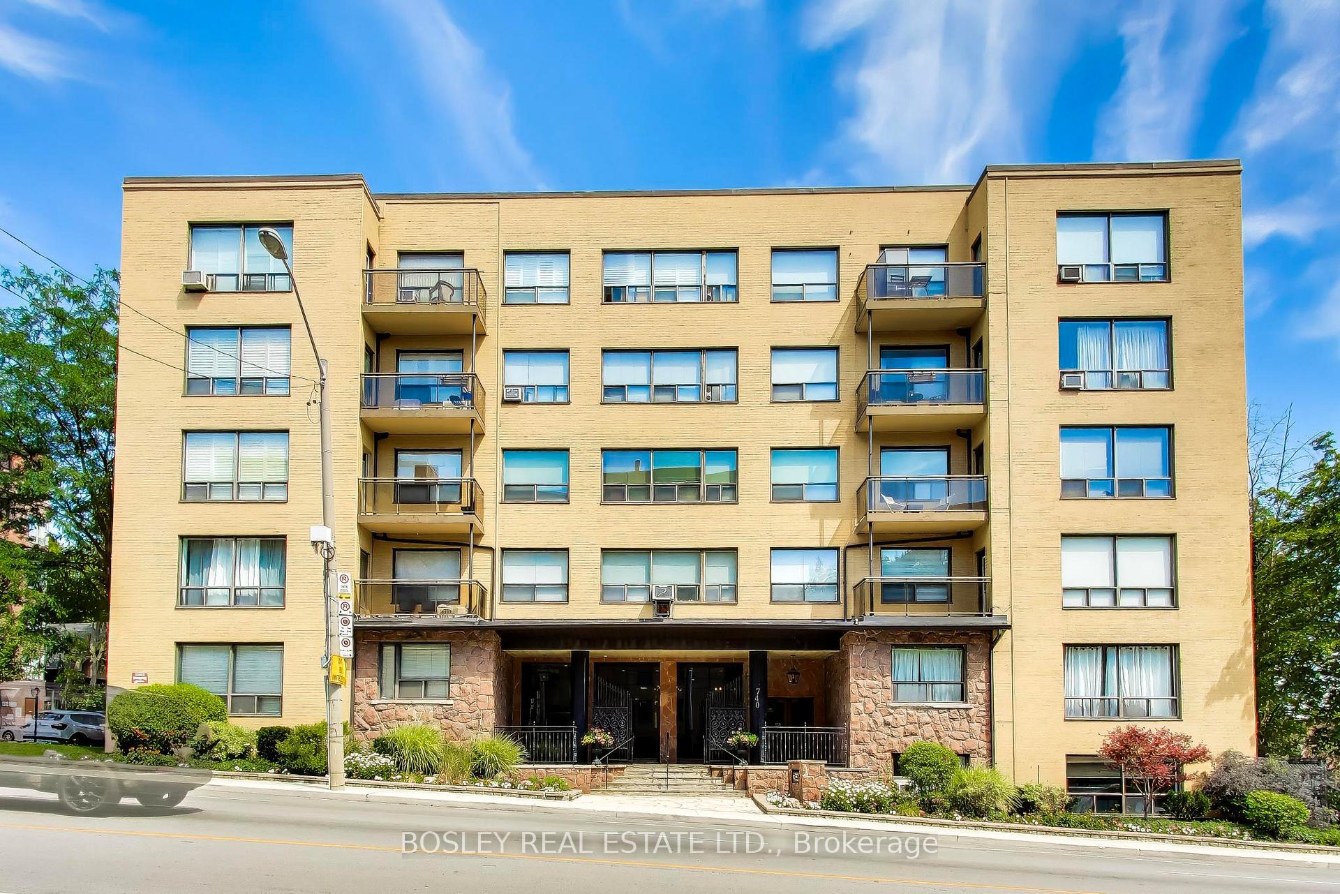 Front of Unit 306, 740 Eglinton Avenue W