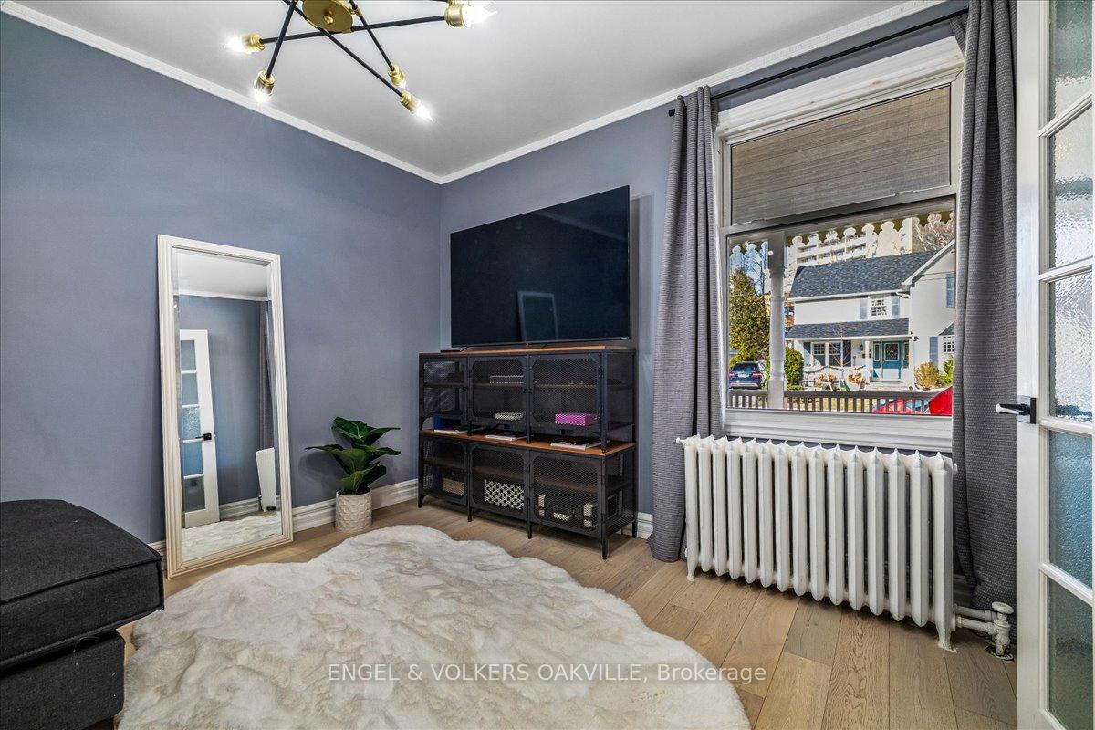 Photo 17 of 38 John Street S, Mississauga, Port Credit — HOMEH