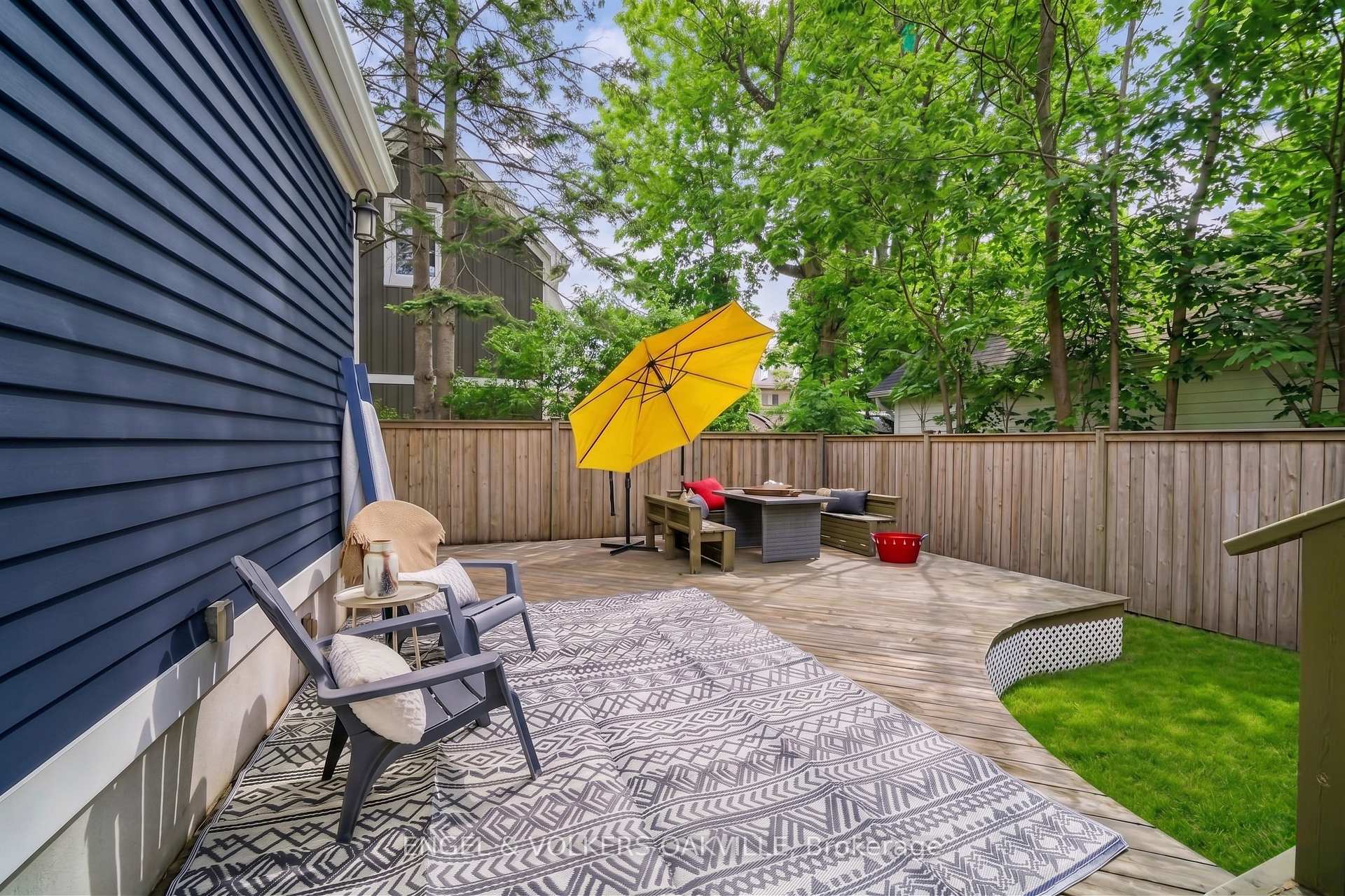 Photo 31 of 38 John Street S, Mississauga, Port Credit — HOMEH