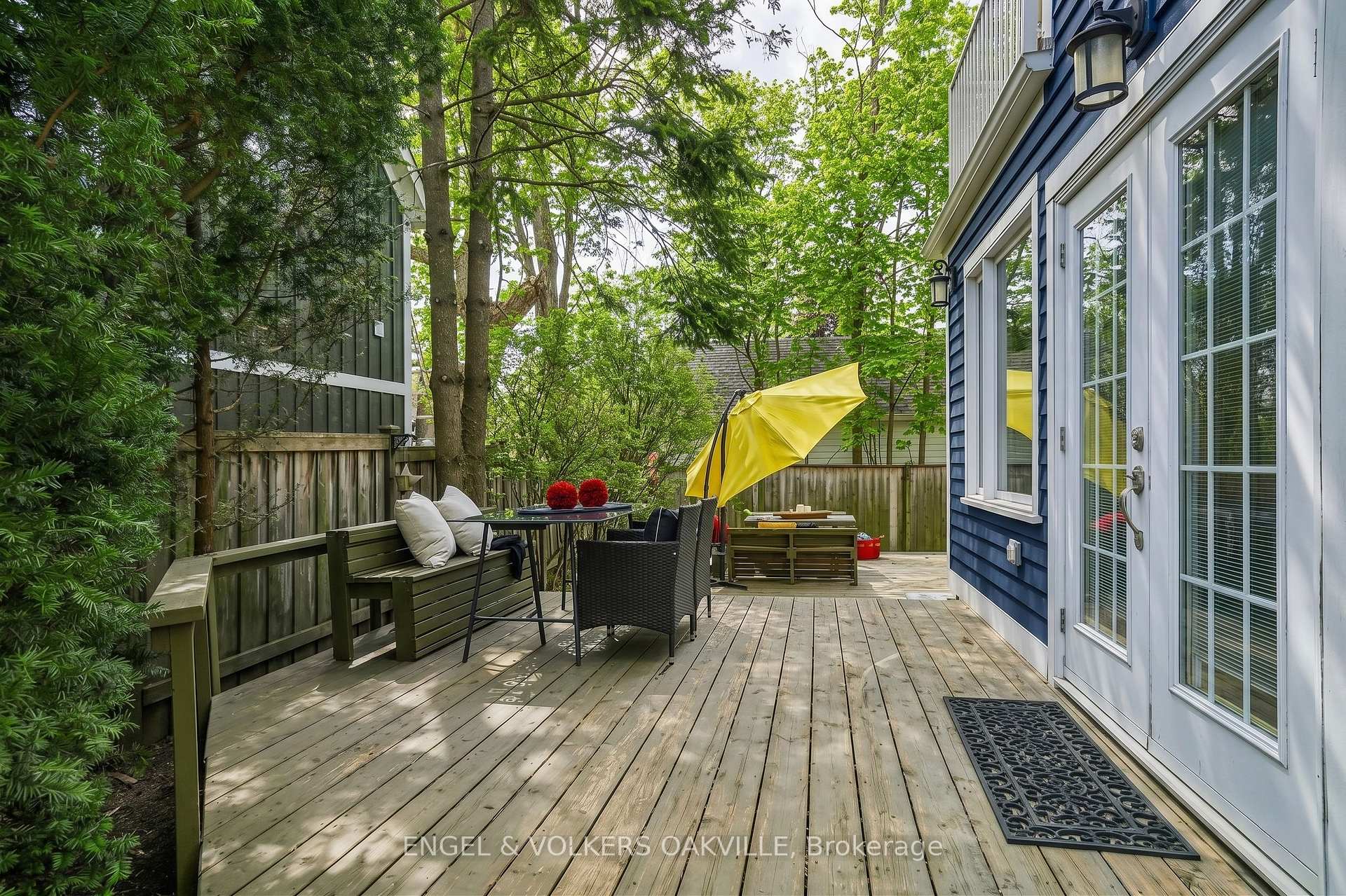 Photo 33 of 38 John Street S, Mississauga, Port Credit — HOMEH