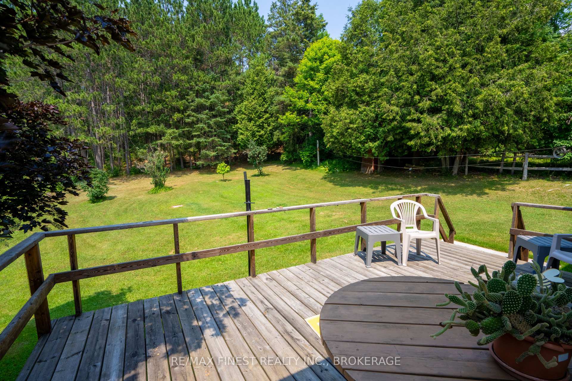 Photo 3 of 1031 James Road, Frontenac, Frontenac North — HOMEH