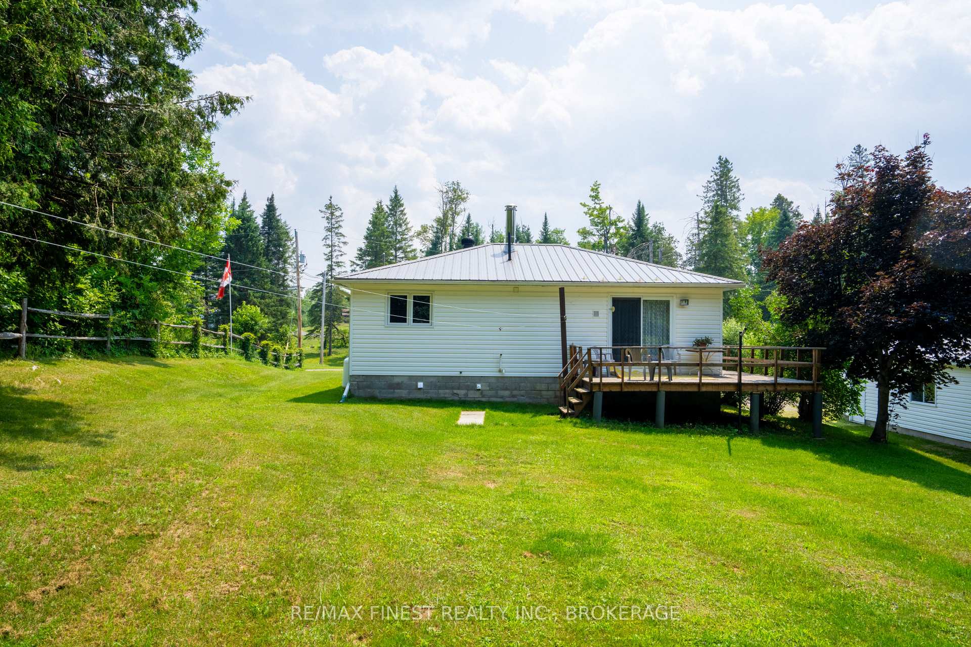 Photo 8 of 1031 James Road, Frontenac, Frontenac North — HOMEH