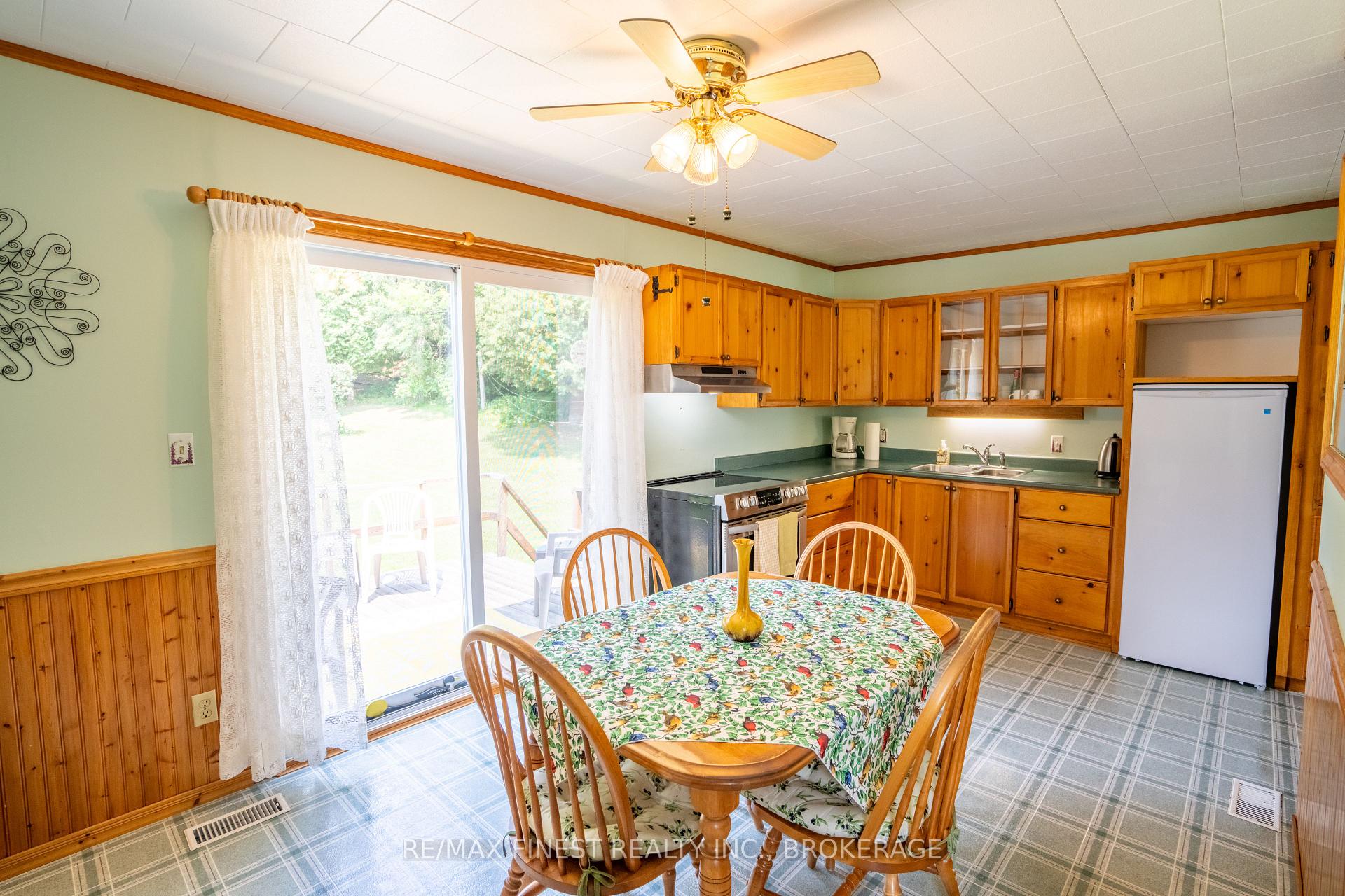 Photo 9 of 1031 James Road, Frontenac, Frontenac North — HOMEH