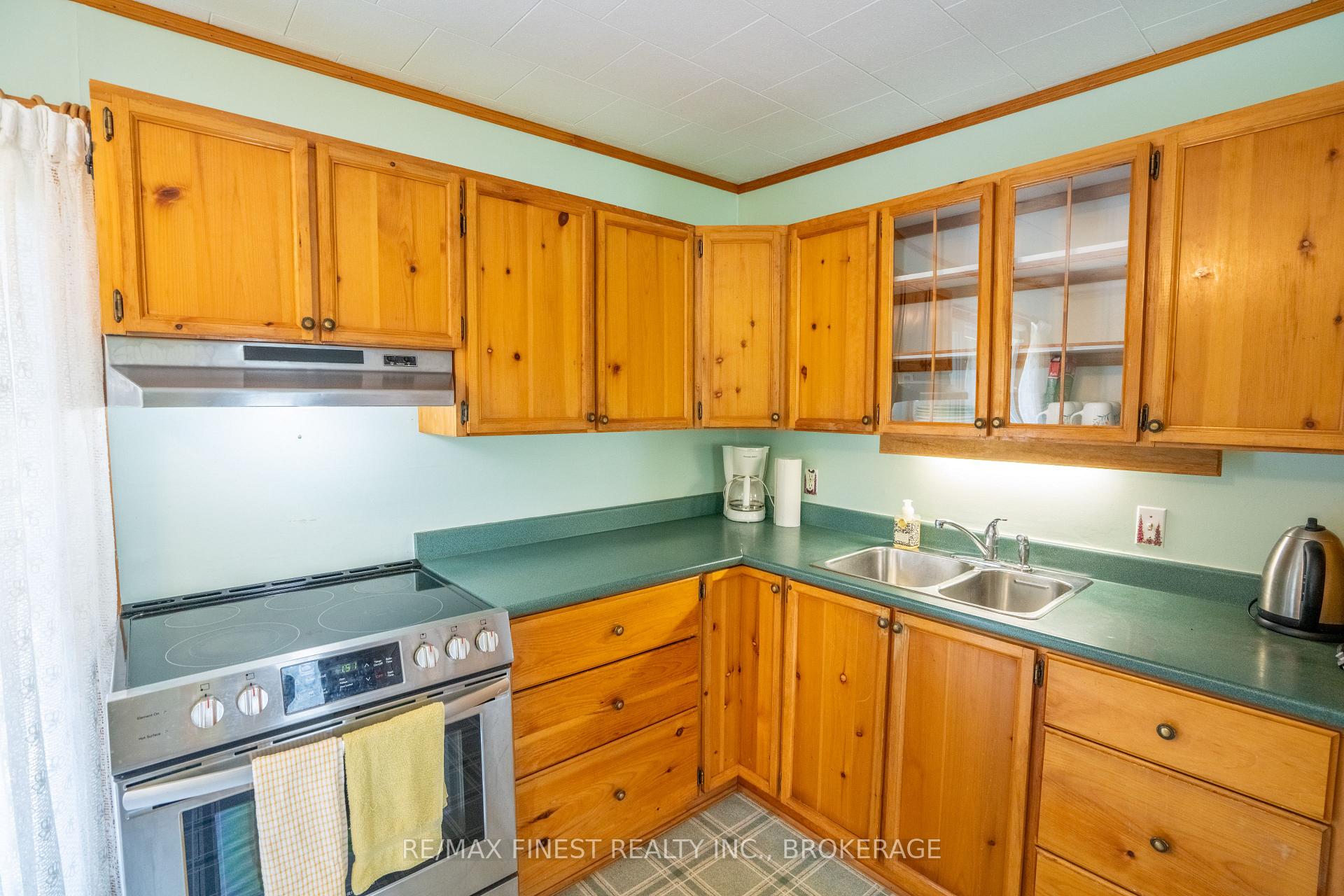 Photo 13 of 1031 James Road, Frontenac, Frontenac North — HOMEH