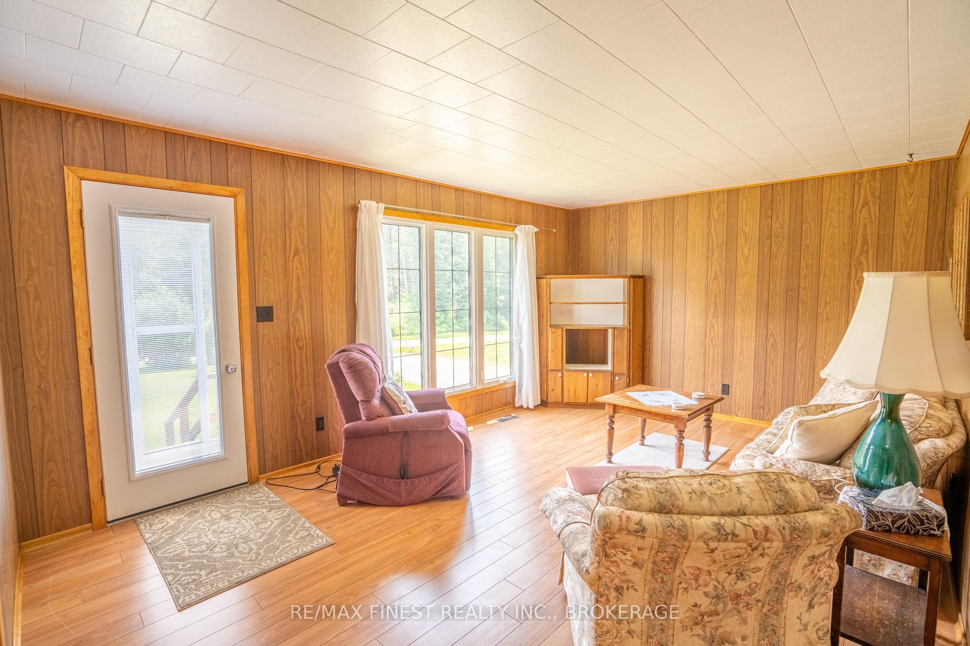 Photo 17 of 1031 James Road, Frontenac, Frontenac North — HOMEH