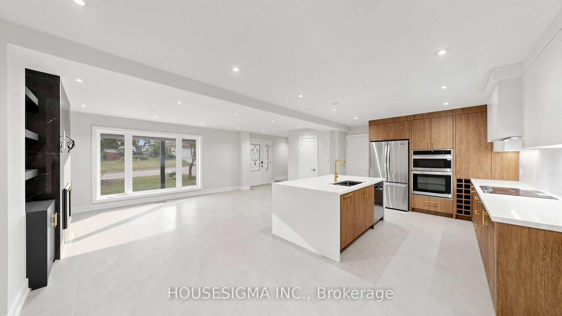Photo 8 of 126 Woodward Avenue, Markham, Grandview — HOMEH
