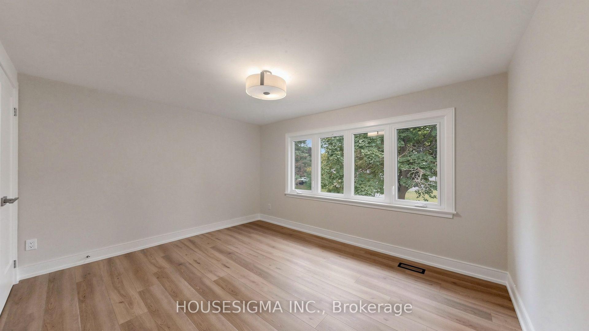 Photo 9 of 126 Woodward Avenue, Markham, Grandview — HOMEH