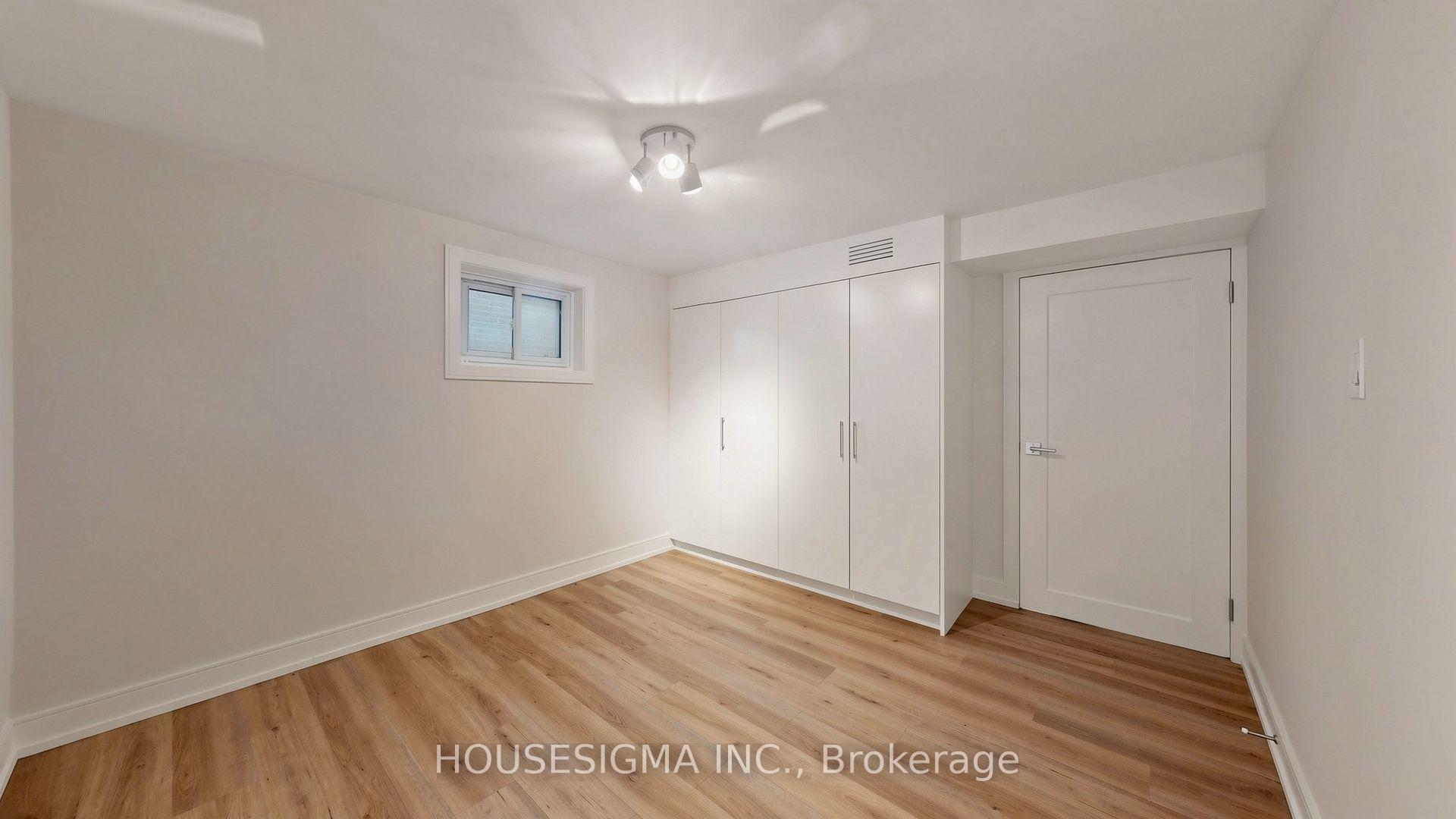 Photo 16 of 126 Woodward Avenue, Markham, Grandview — HOMEH