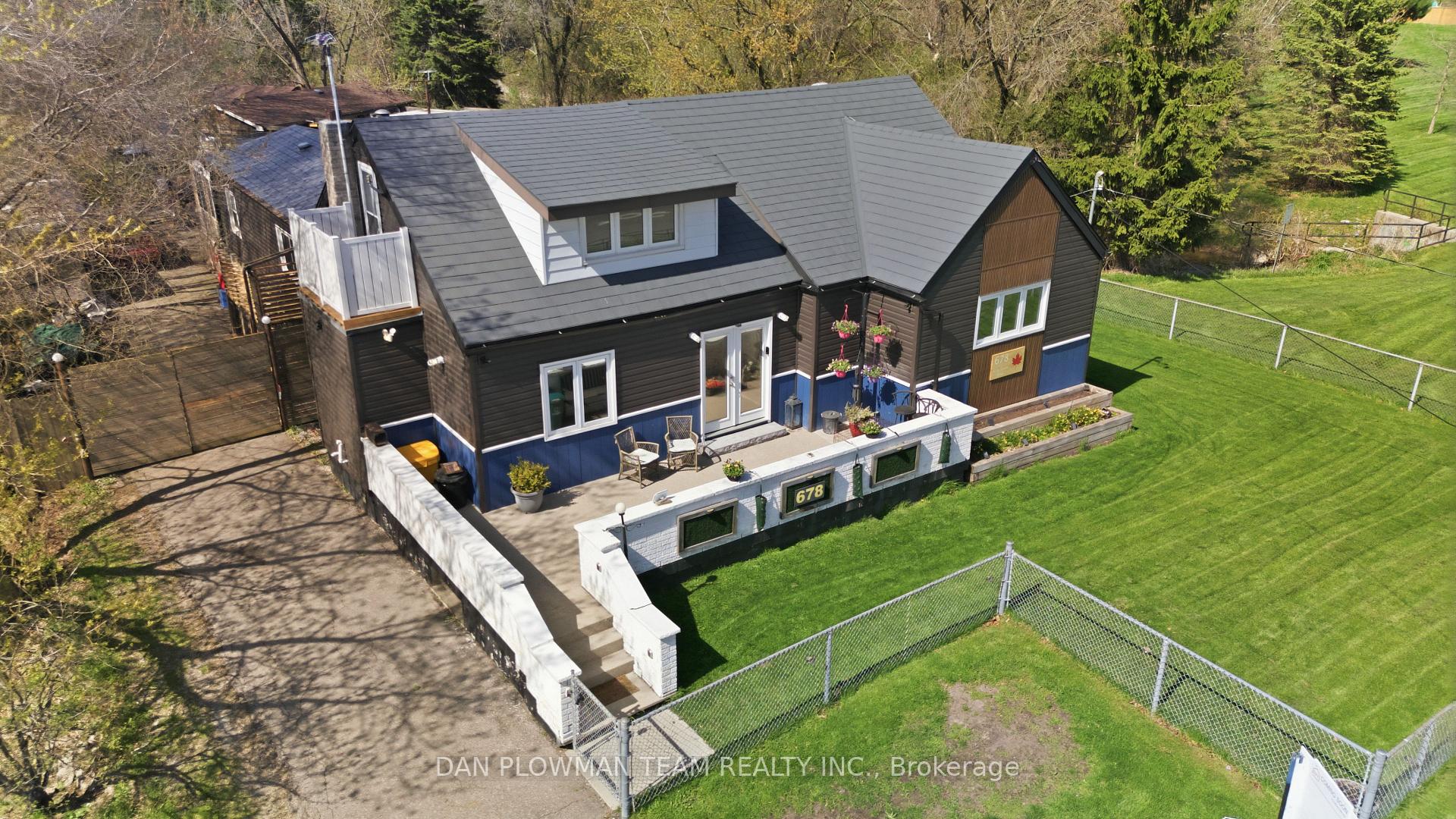Photo 3 of 678 King Street W, Oshawa, McLaughlin — HOMEH