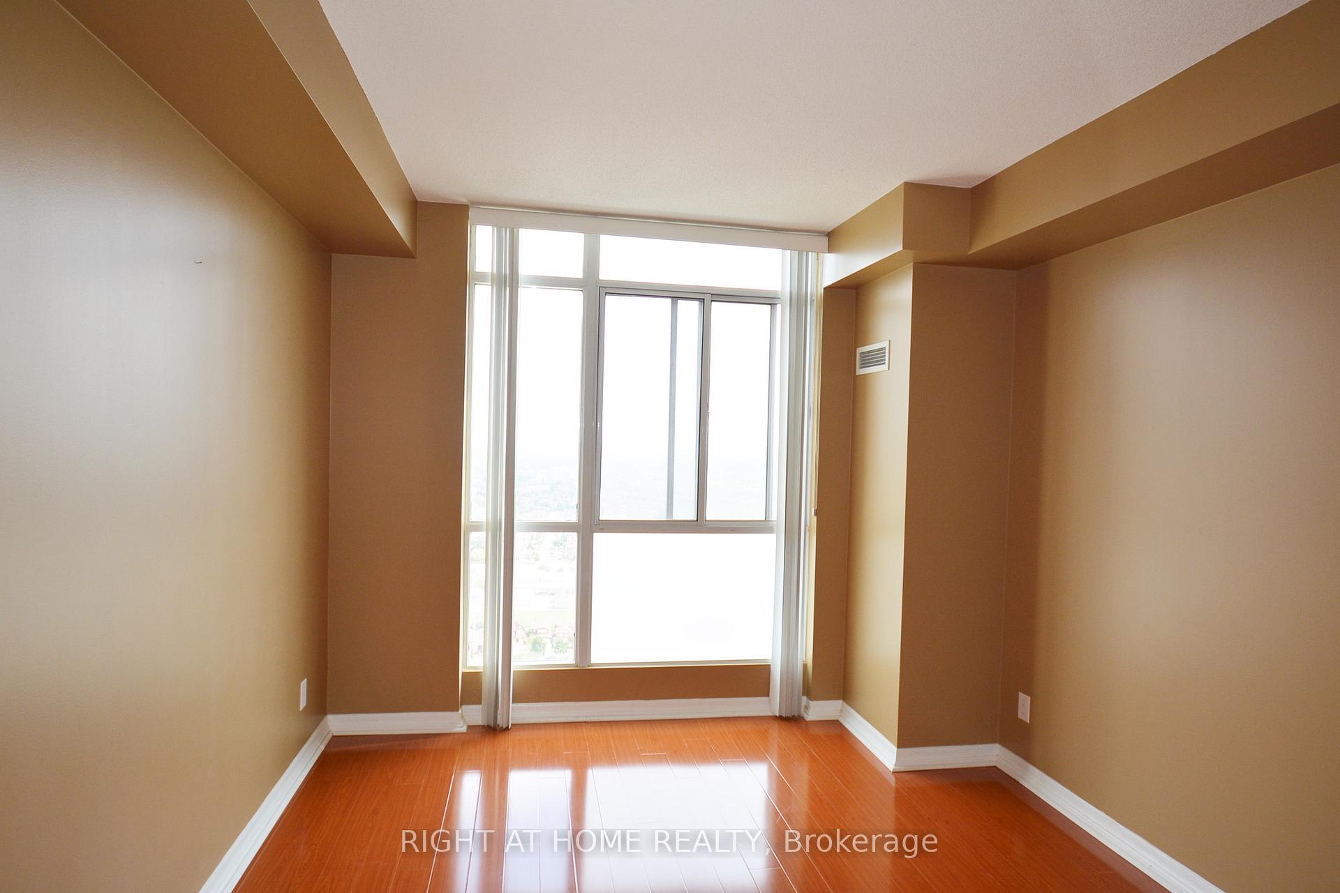 Photo 12 of Unit 3009, 225 Webb Drive, Mississauga, City Centre — HOMEH