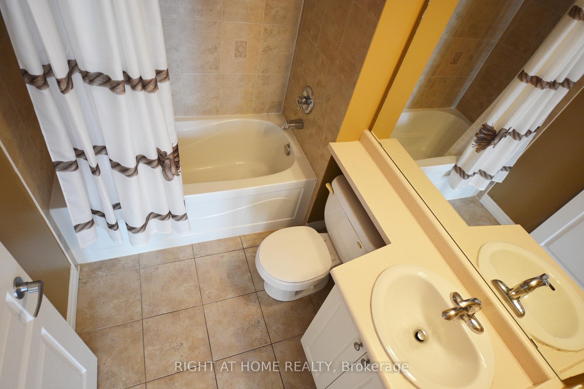Photo 15 of Unit 3009, 225 Webb Drive, Mississauga, City Centre — HOMEH