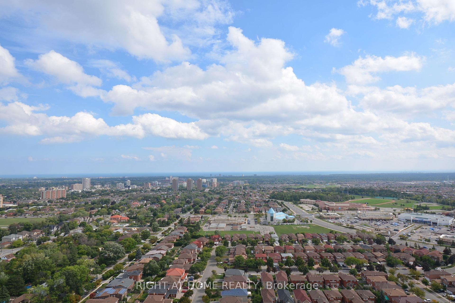 Photo 18 of Unit 3009, 225 Webb Drive, Mississauga, City Centre — HOMEH