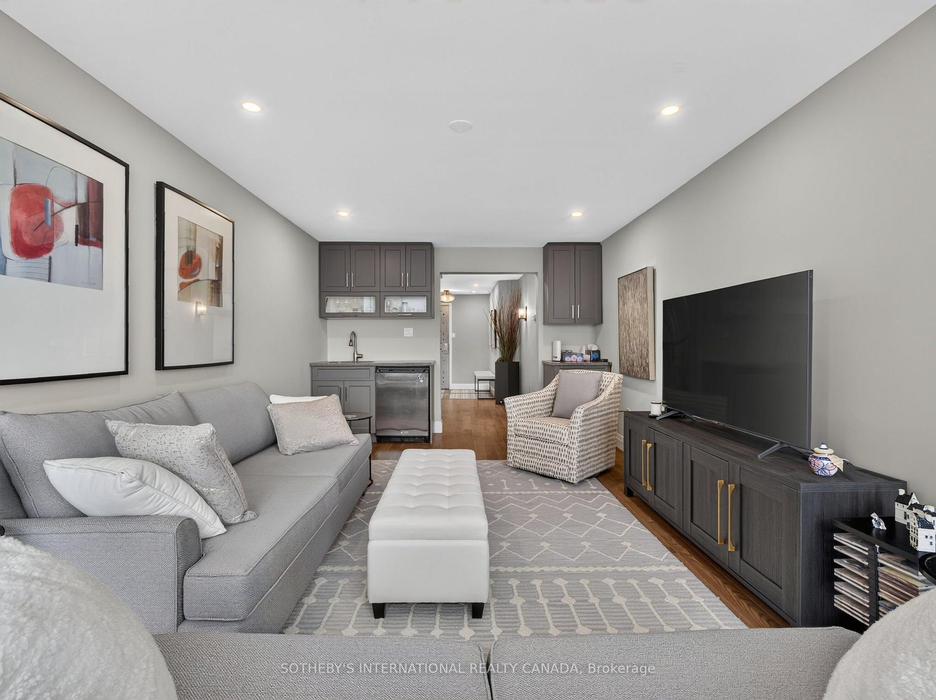 Photo 4 of Unit 1510, 1400 Dixie Road, Mississauga, Lakeview — HOMEH
