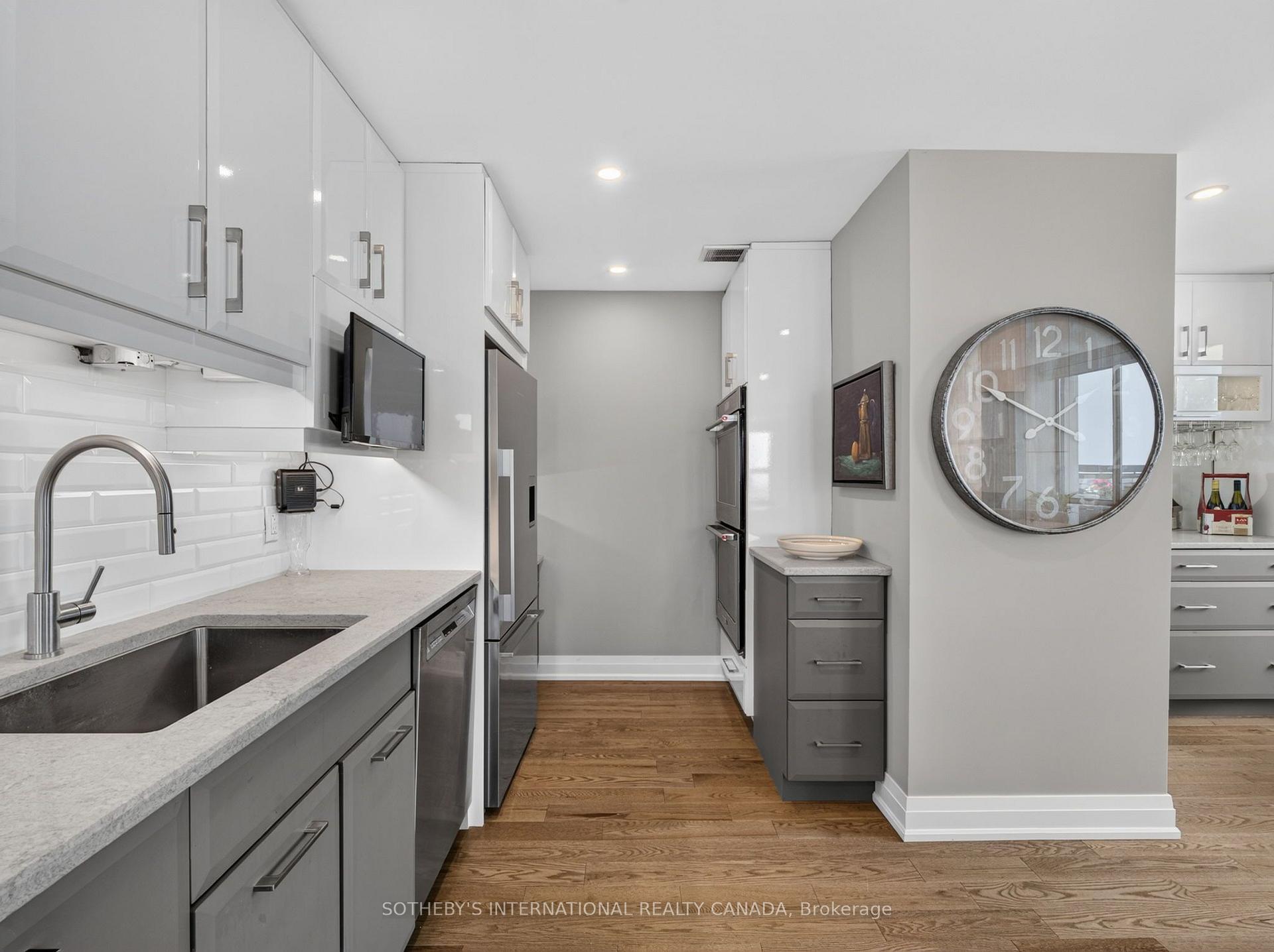 Photo 13 of Unit 1510, 1400 Dixie Road, Mississauga, Lakeview — HOMEH
