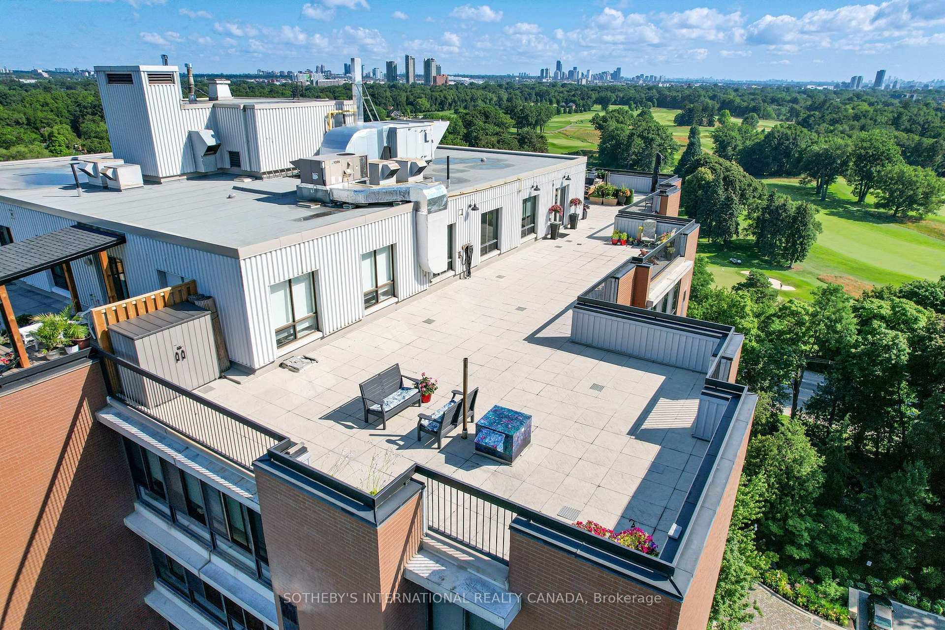 Photo 44 of Unit 1510, 1400 Dixie Road, Mississauga, Lakeview — HOMEH