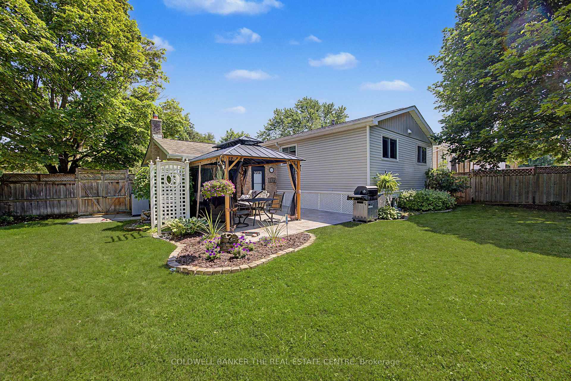 Photo 34 of 85 Wright Crescent, Caledon, Bolton North — HOMEH